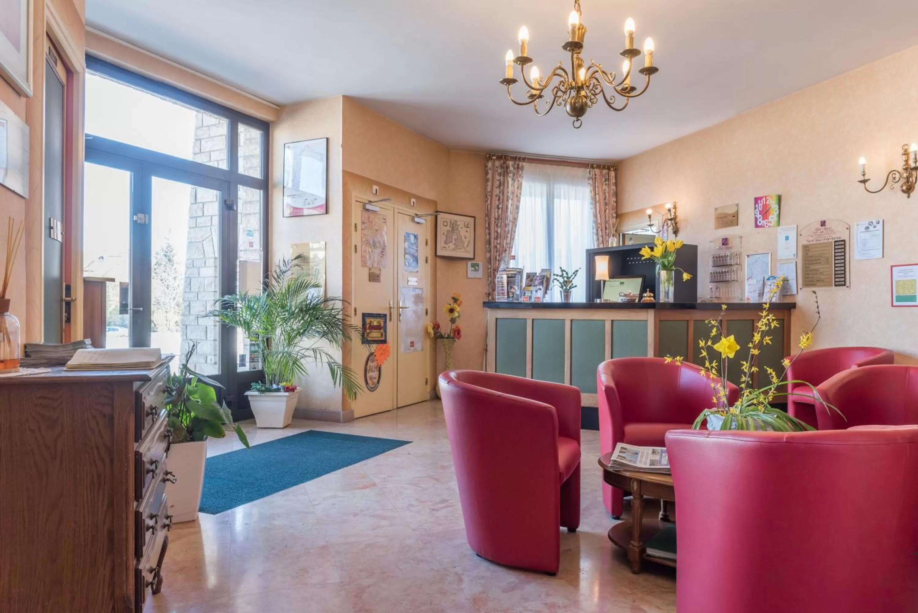 Lobby or reception in Hotel Bristol