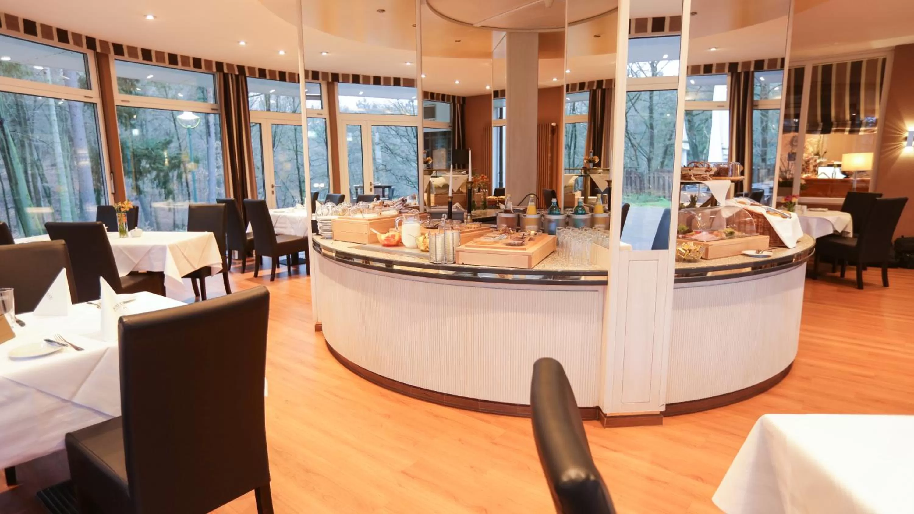 Buffet breakfast in Hotel Waldhalle