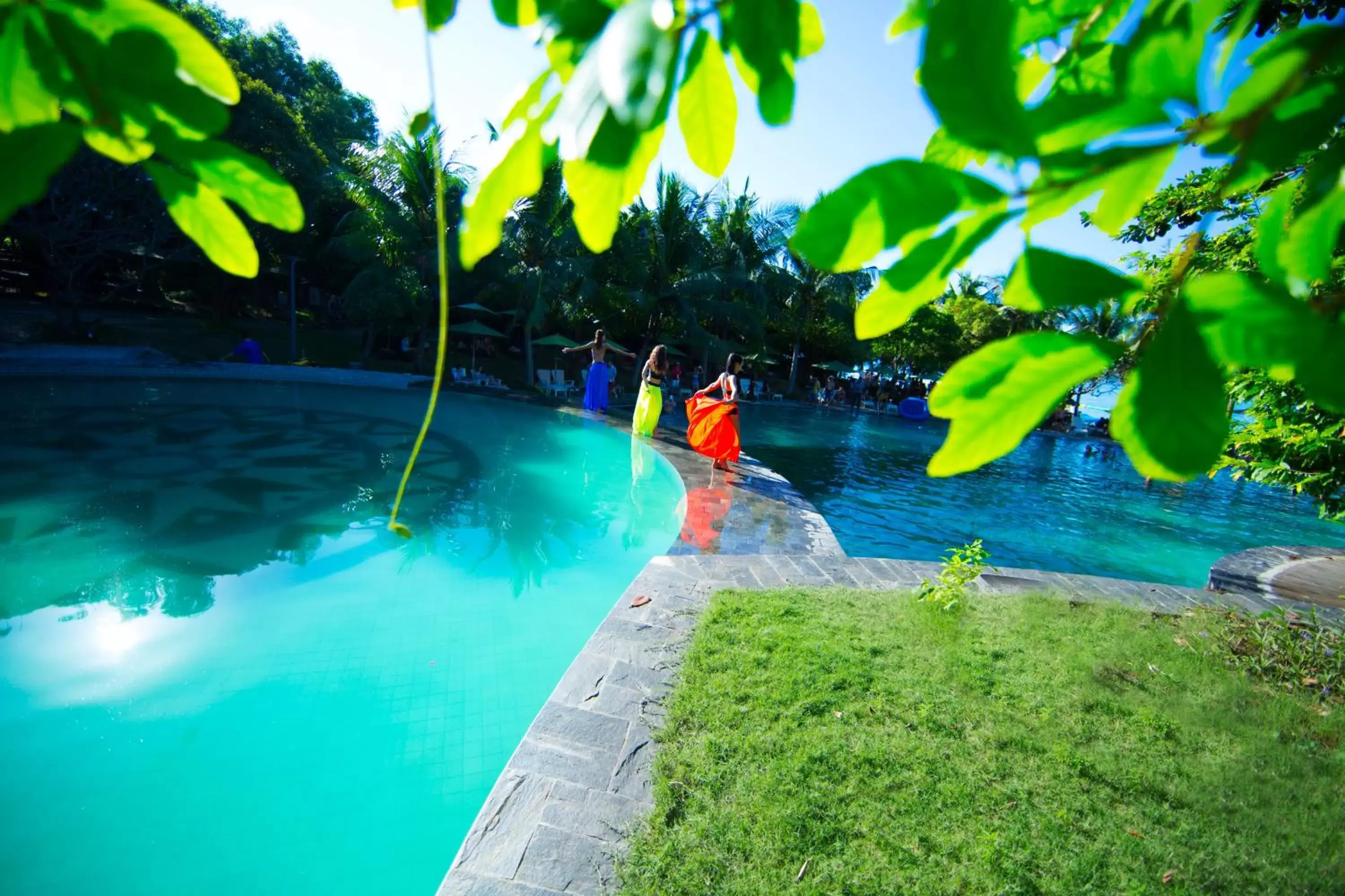 Day, Swimming Pool in Hon Tam Resort