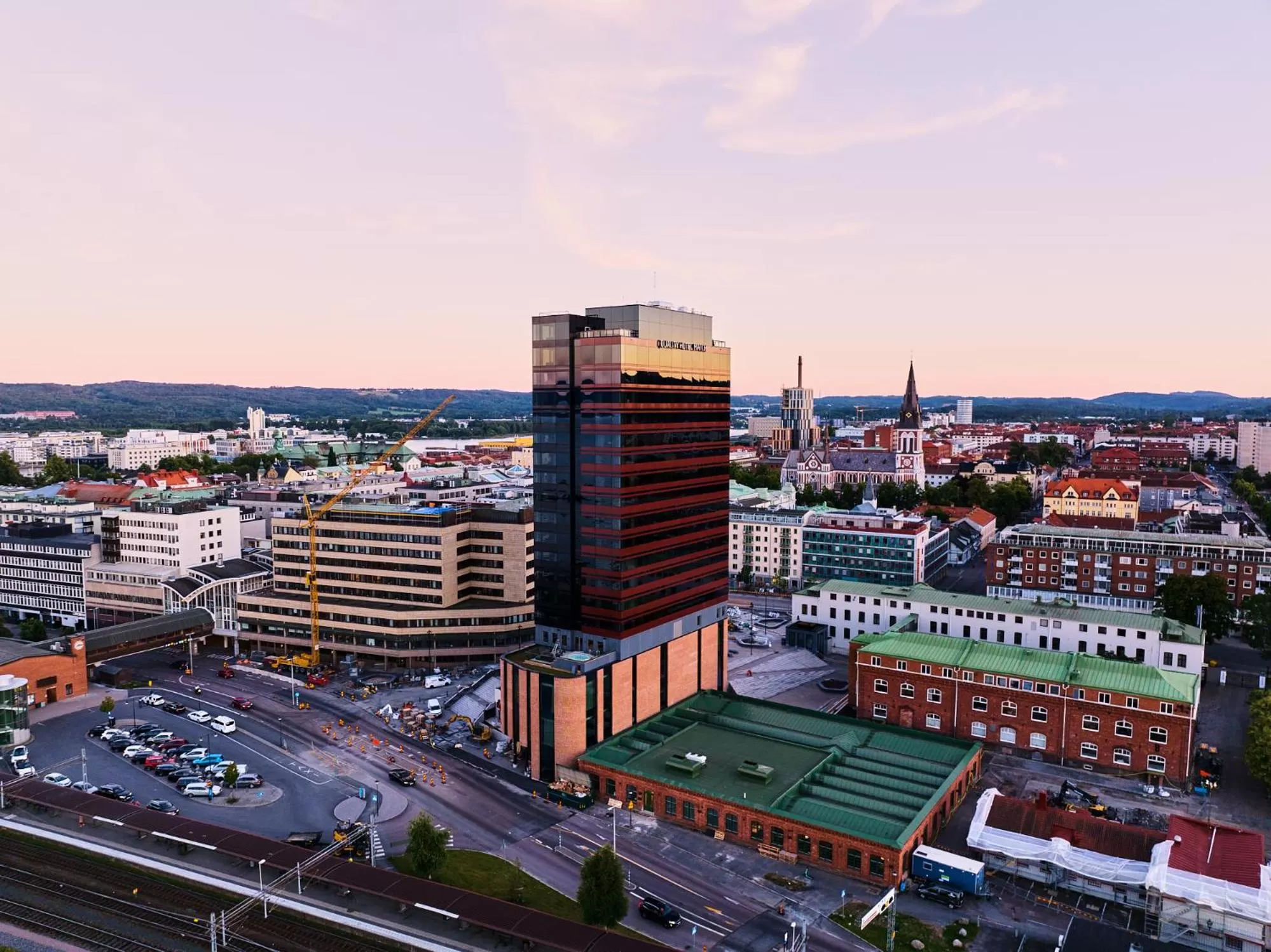 Property building in Quality Hotel Match