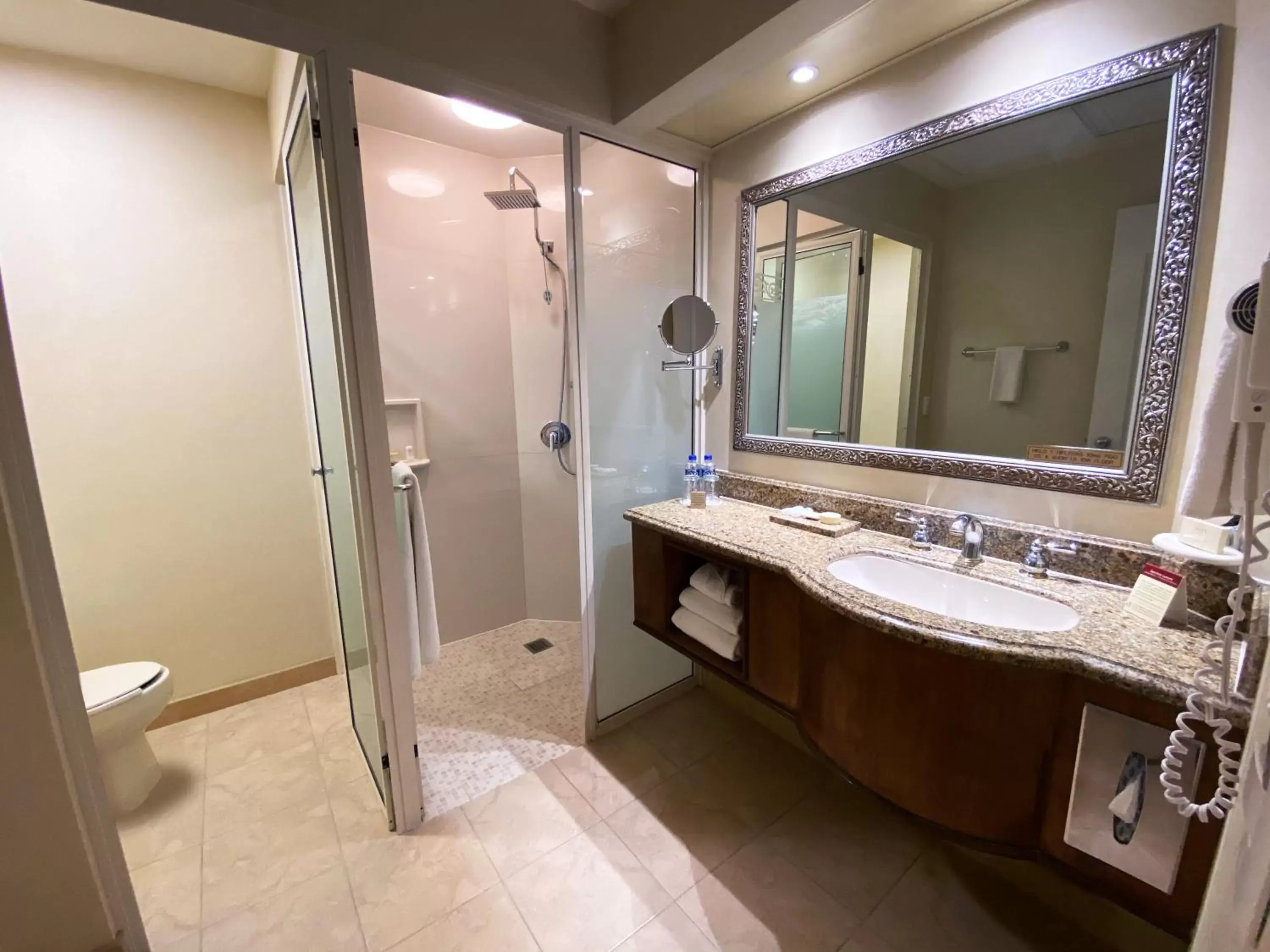 Bathroom in Safi Royal Luxury Centro