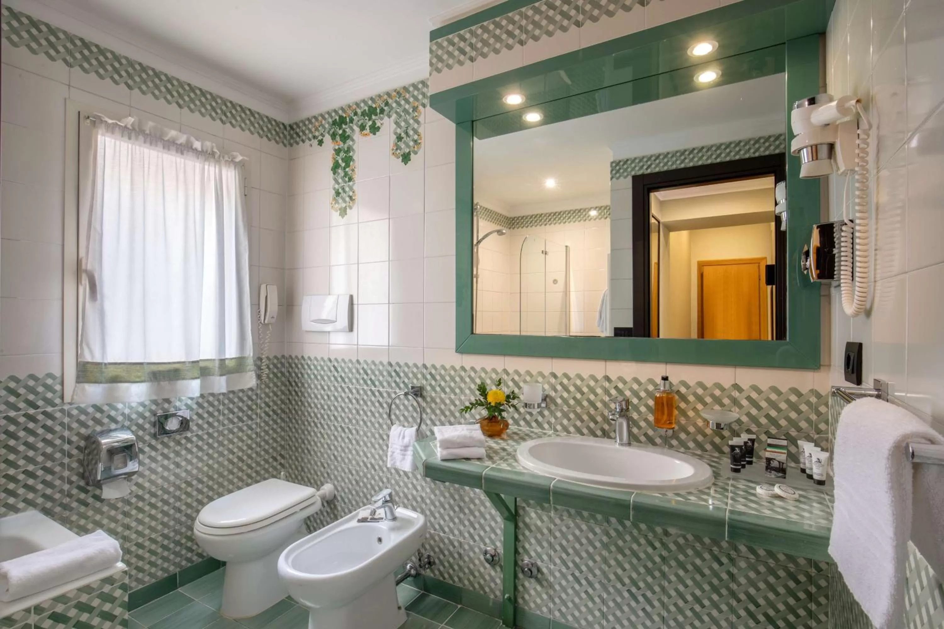 Bathroom in Hotel Diana Roof Garden