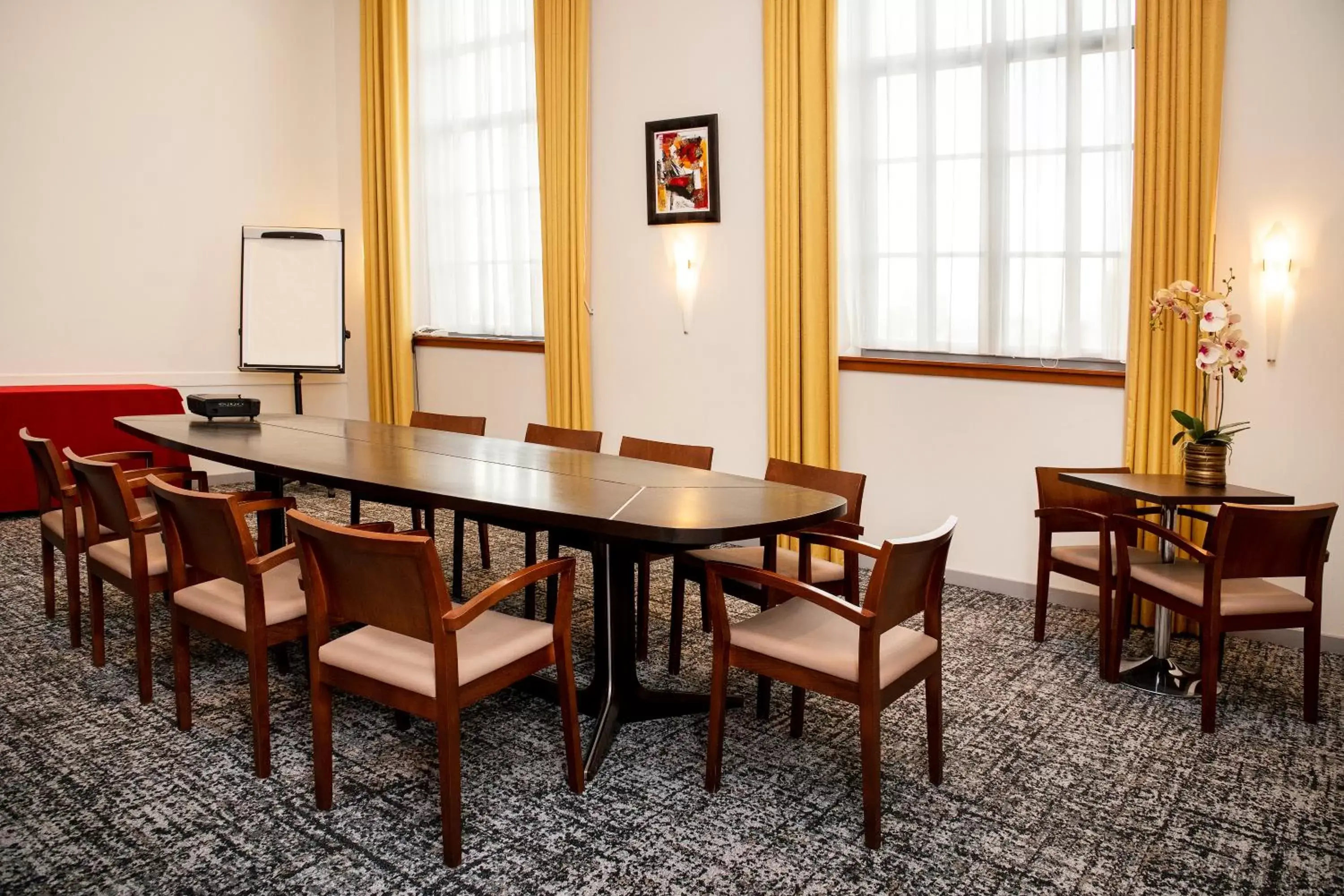 Meeting/conference room, Restaurant/Places to Eat in Best Western Plus Hôtel Colbert