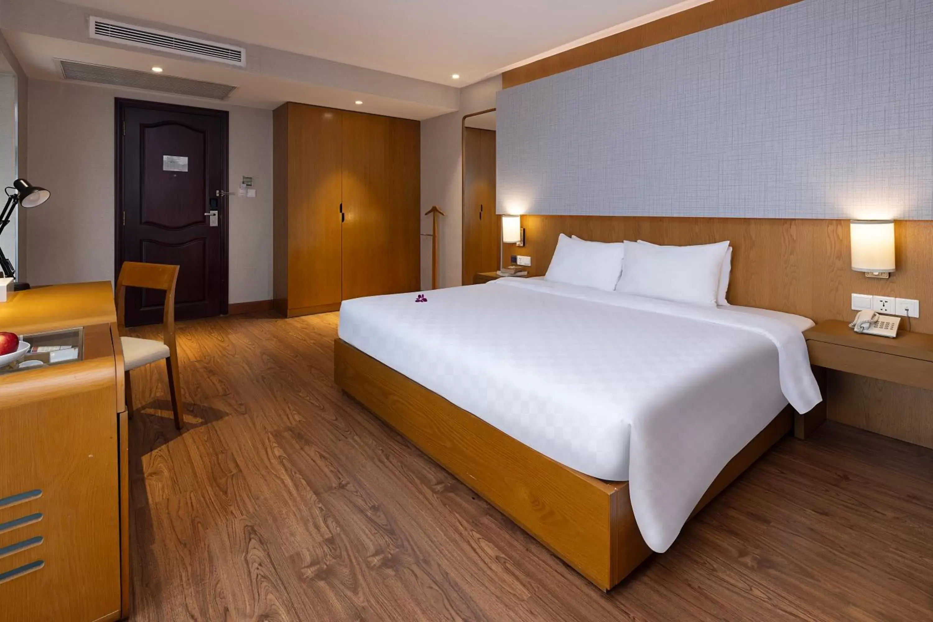 Bed in Harmony Saigon Hotel & Spa