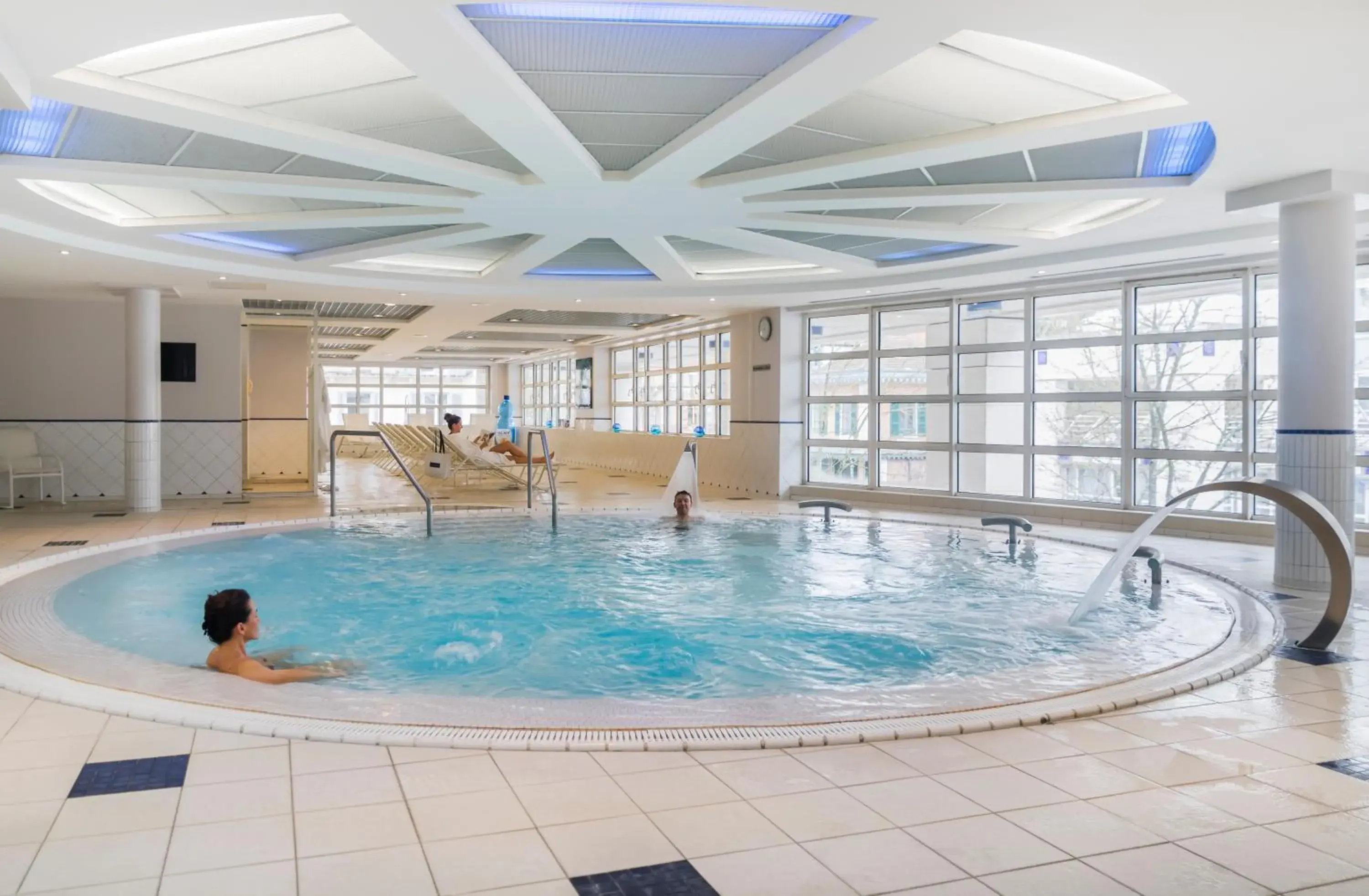 Spa and wellness centre/facilities, Swimming Pool in Vichy Spa Hotel Les Celestins