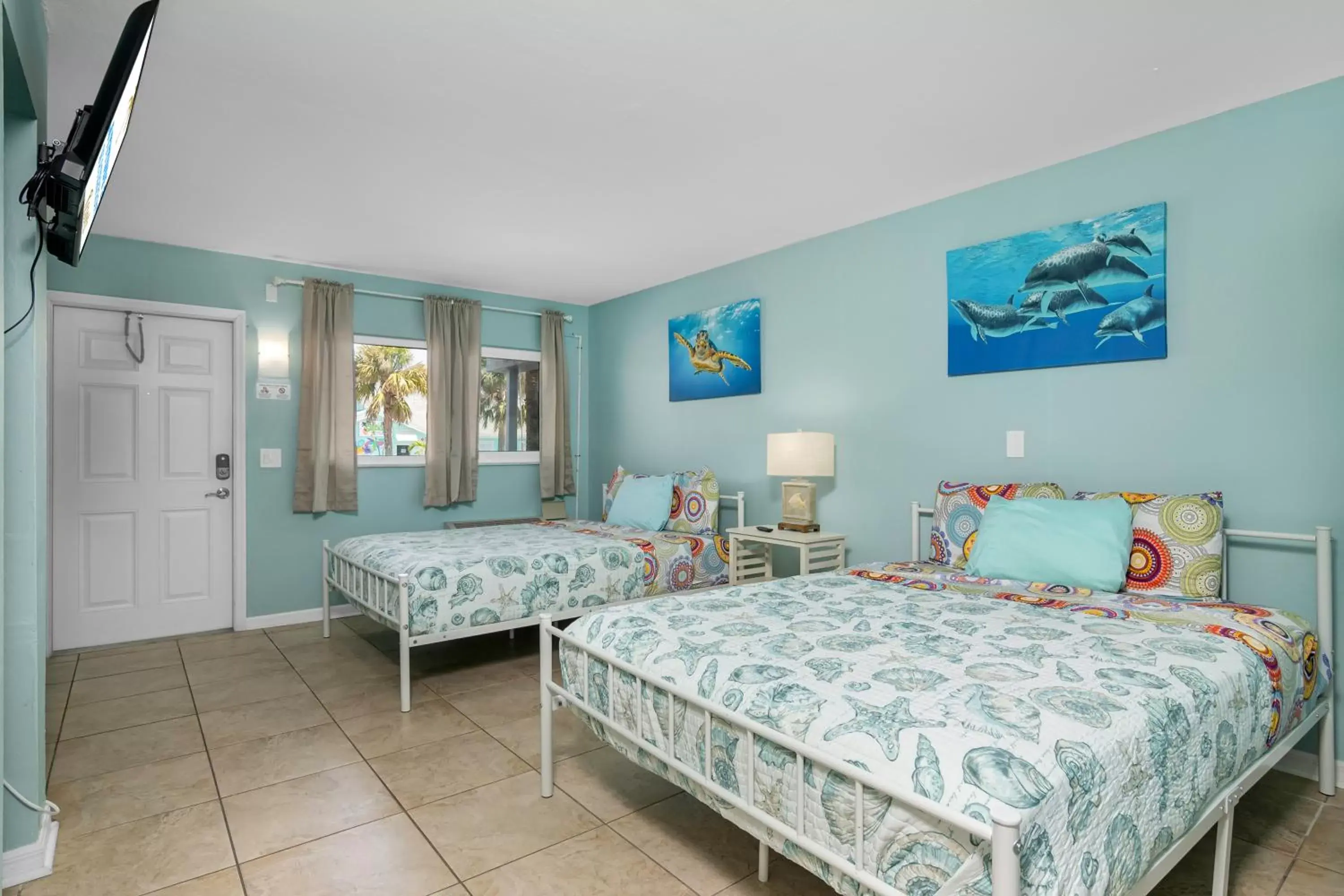 Bedroom, Bed in Latitude 26 Waterfront Resort and Marina Bedroom, Bed in Latitude 26 Waterfront Resort and Marina