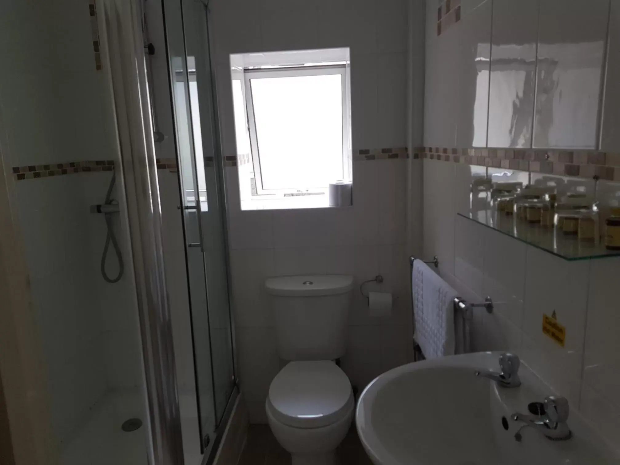 Bathroom in Glan Aber Hotel