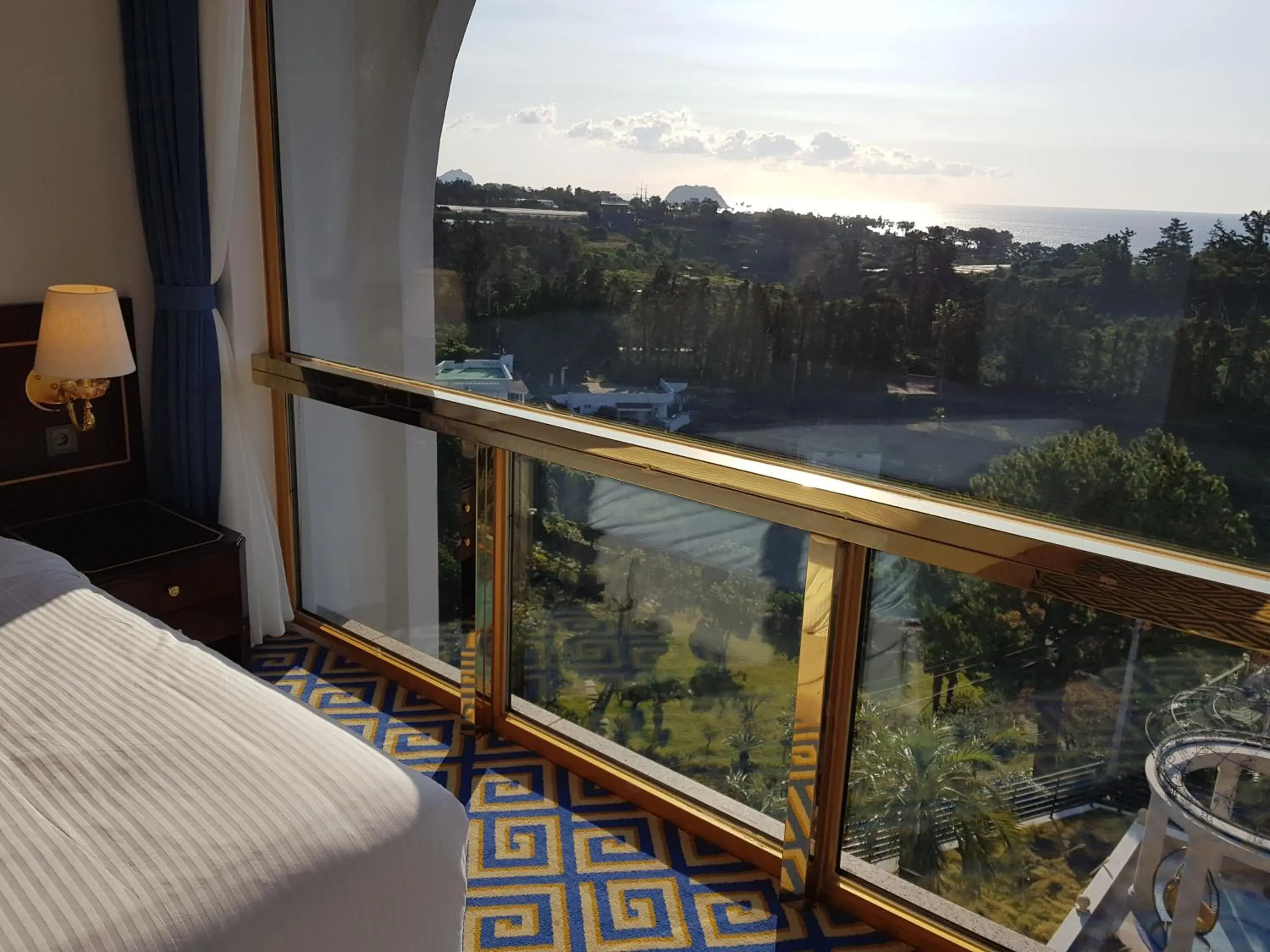 Balcony/Terrace in GoldOne Hotel & Suites