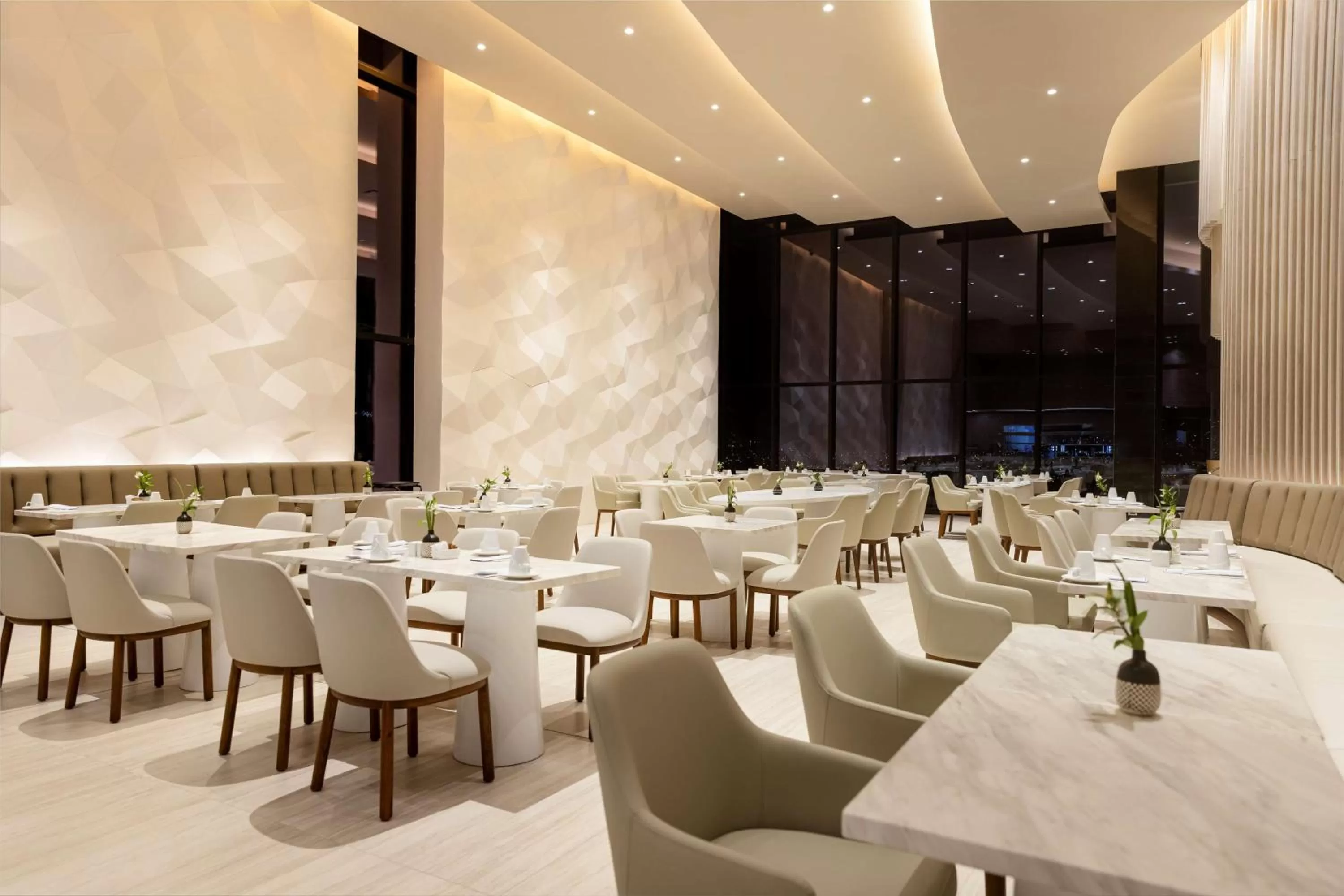 Restaurant/places to eat in Hilton San Jose La Sabana