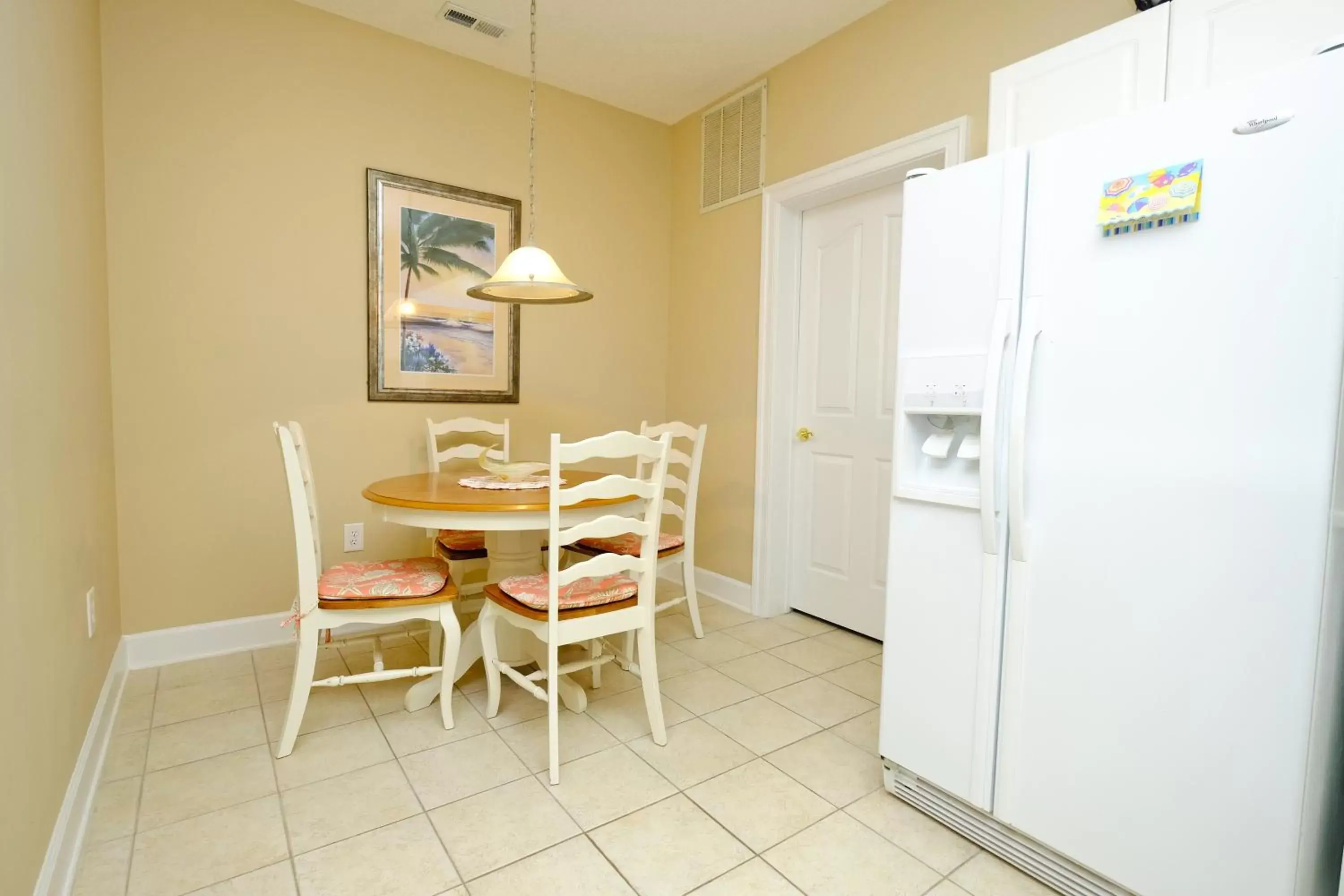 Dining Area in Barefoot Resort Golf & Yacht Club Villas