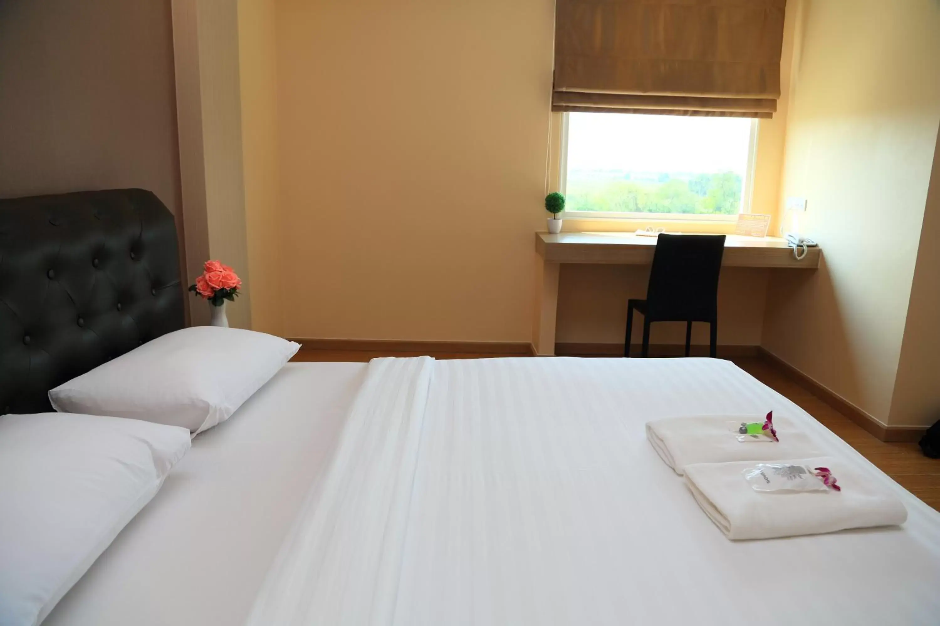 Deluxe Room (2 Adults + 1 Child) in Triple Trees Hotel Deluxe Room (2 Adults + 1 Child) in Triple Trees Hotel