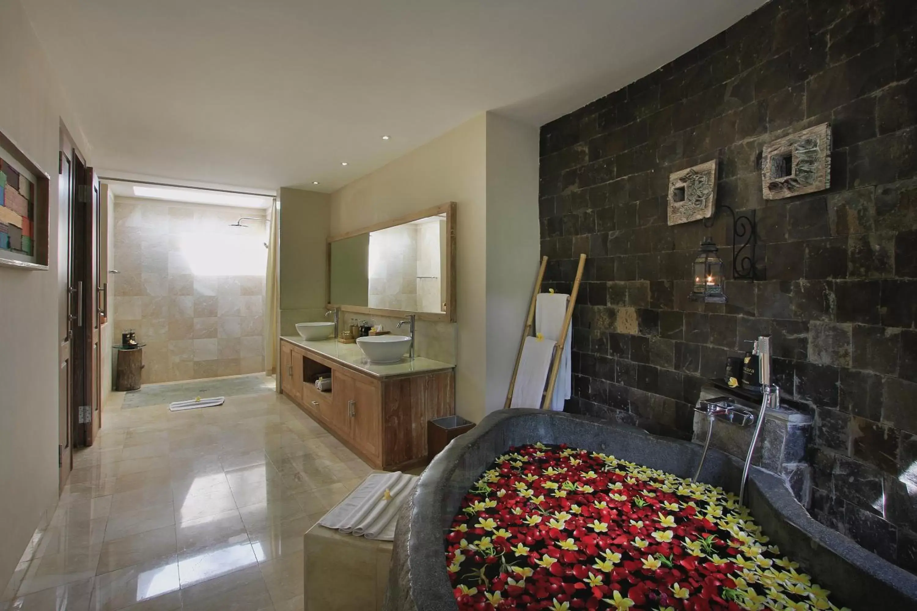 Bathroom in The Sankara Resort by Pramana