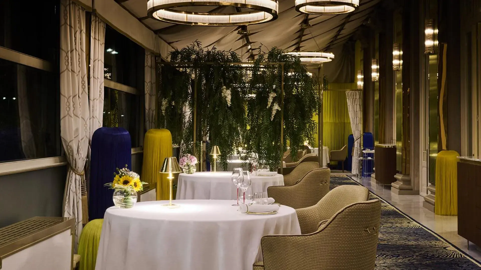 Restaurant/places to eat in Grand Hotel Principe Di Piemonte