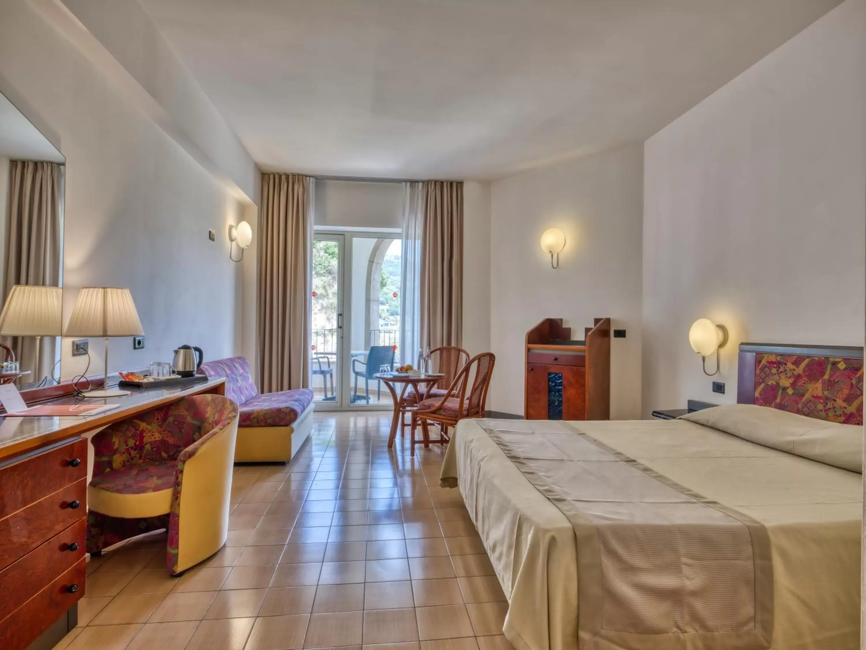 Bedroom in Hotel Olimpo le Terrazze