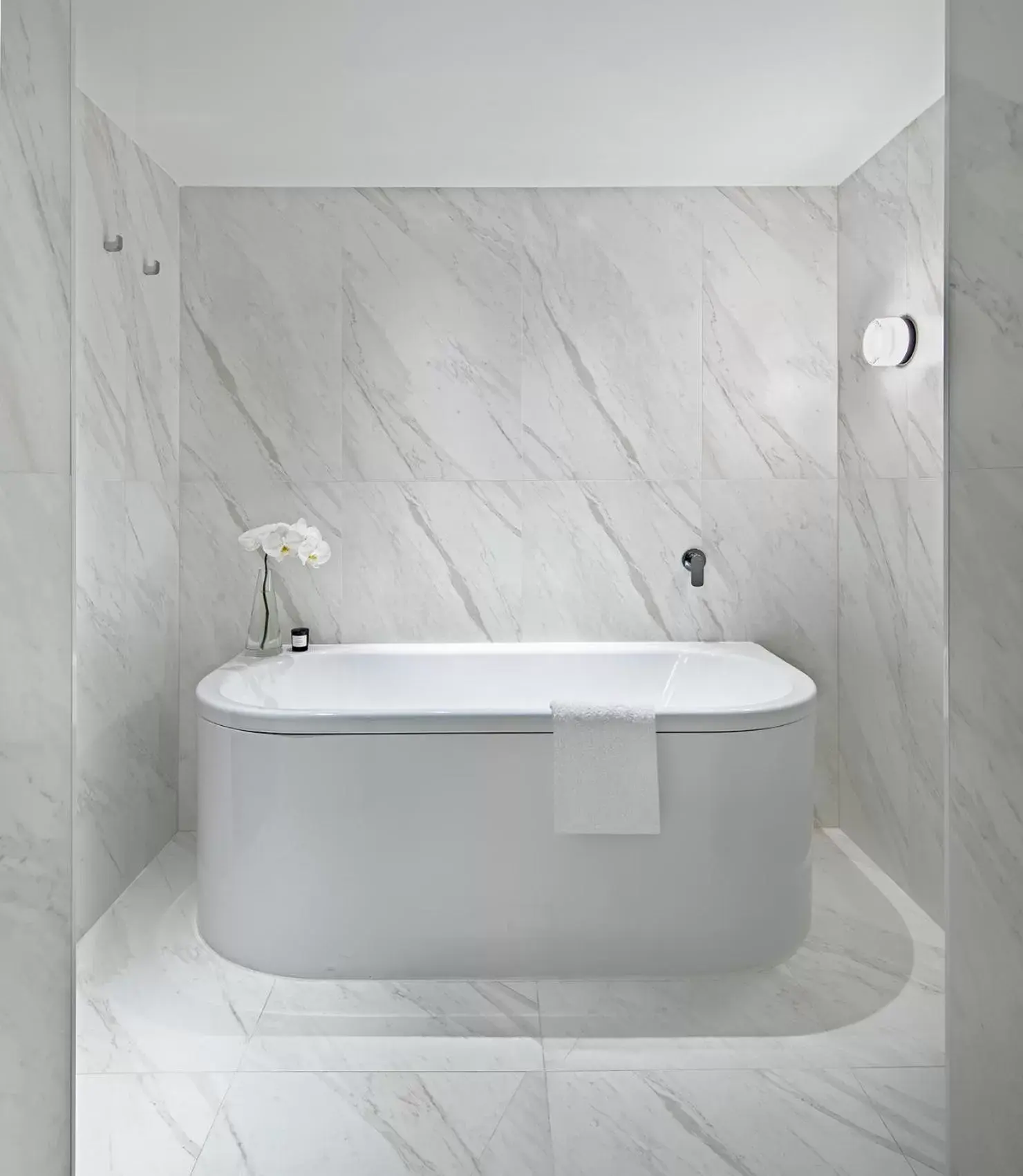 Bathroom in InterContinental Sydney by IHG Bathroom in InterContinental Sydney by IHG