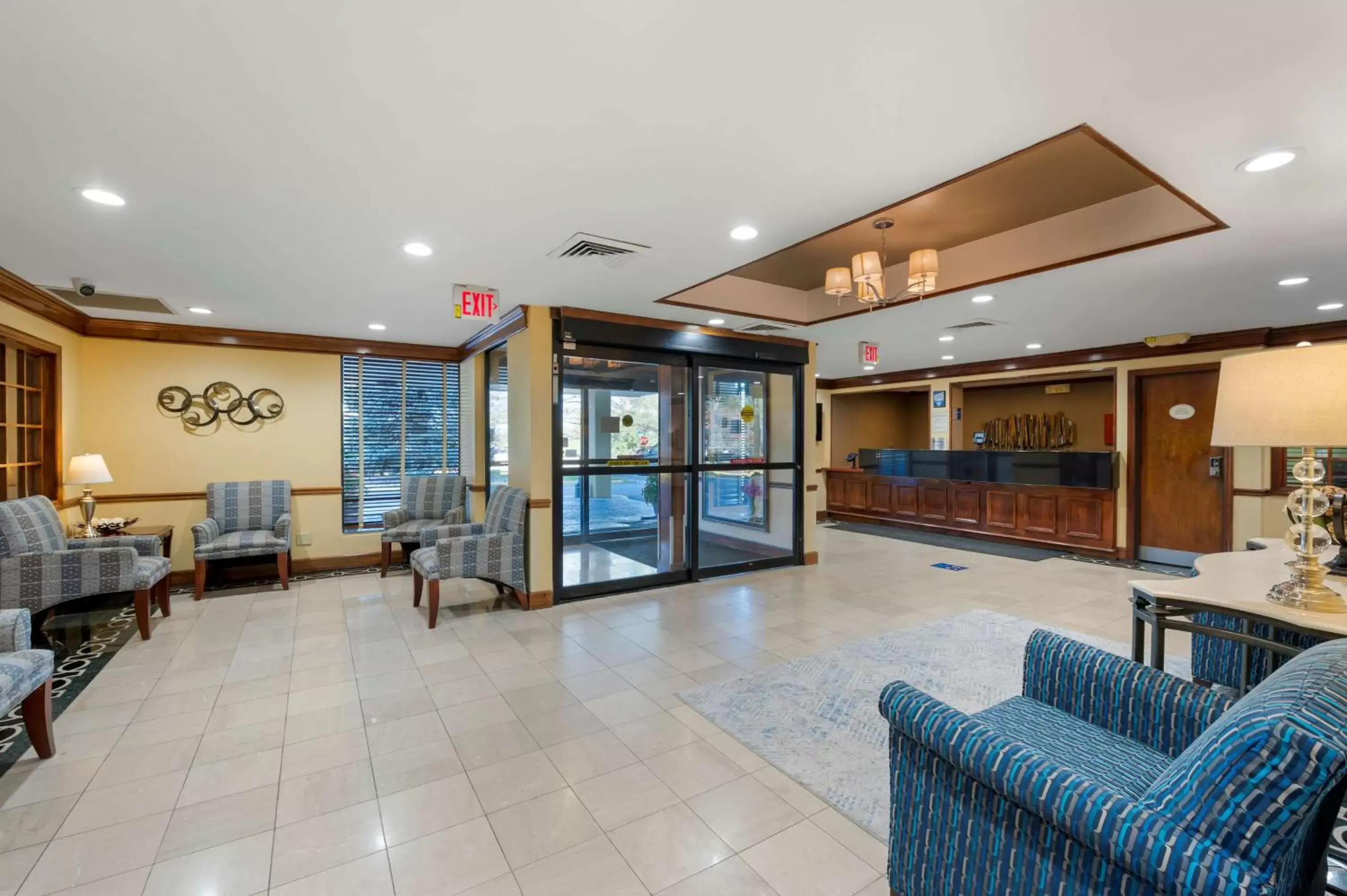 Lobby or reception, Lobby/Reception in Best Western Louisville East Inn & Suites