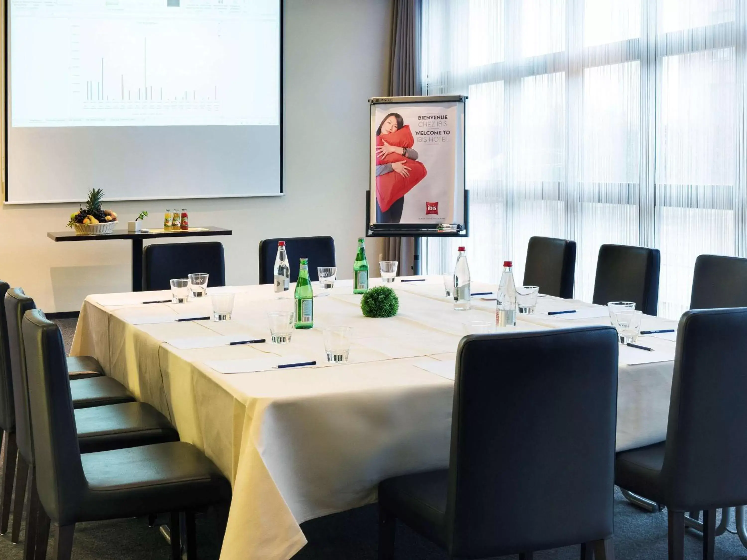 On site, Business Area/Conference Room in Ibis Luxembourg Airport