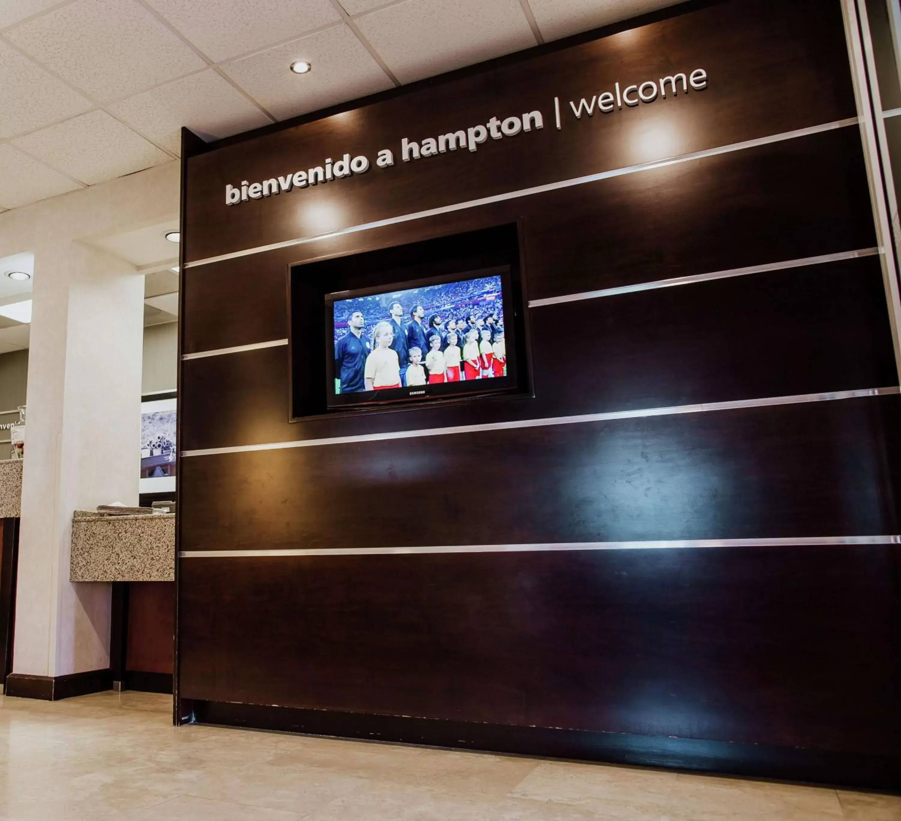 Lobby or reception, TV/Entertainment Center in Hampton Inn Torreon Airport-Galerias