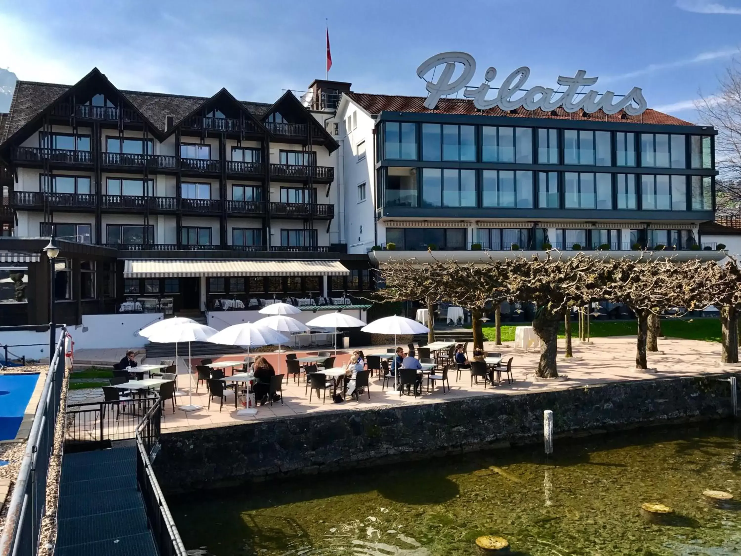 Restaurant/places to eat, Property Building in Seehotel Pilatus