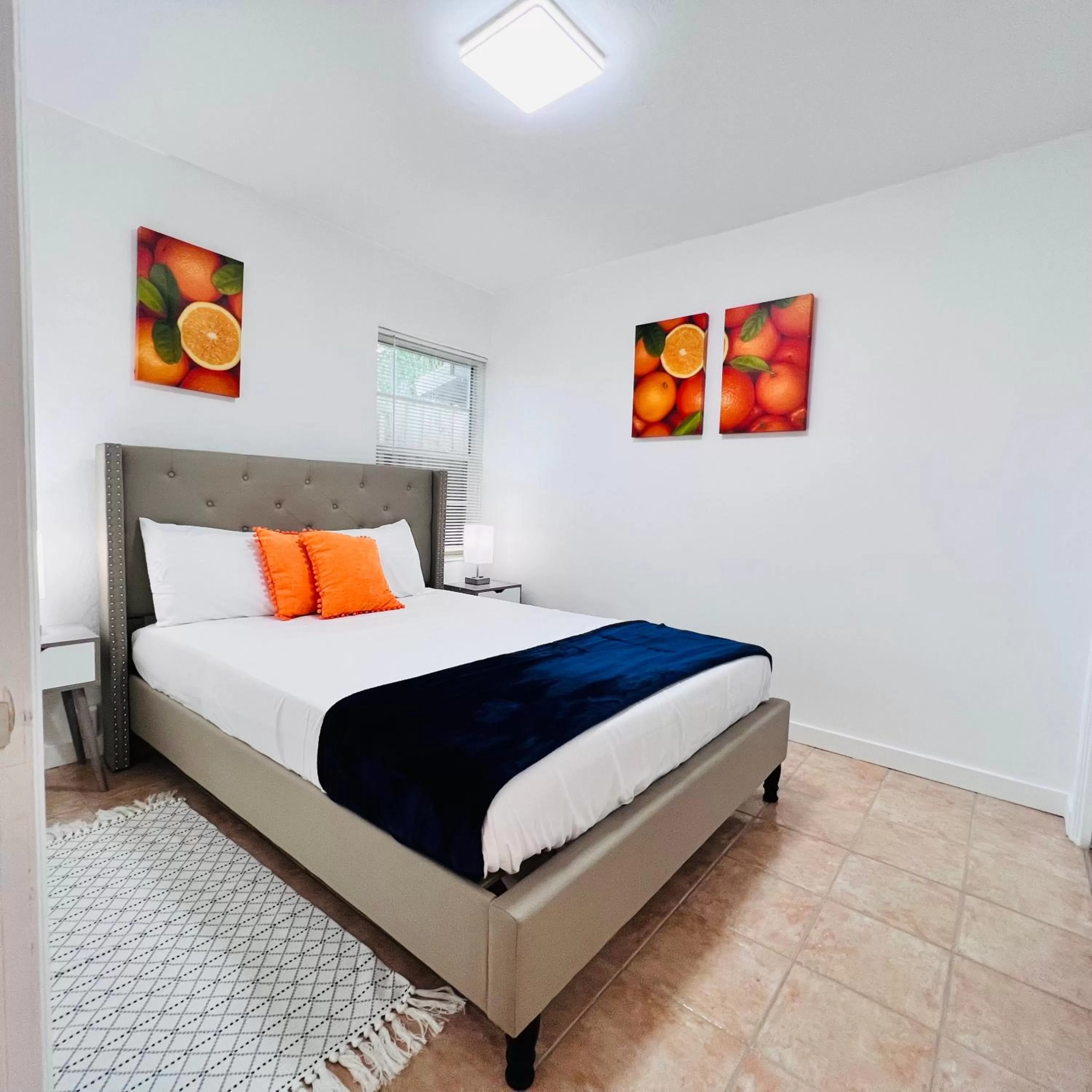 Bed in CocoBay 2BR Condos Near Beach, Galleria Mall, Wilton Manors, Cruise Port