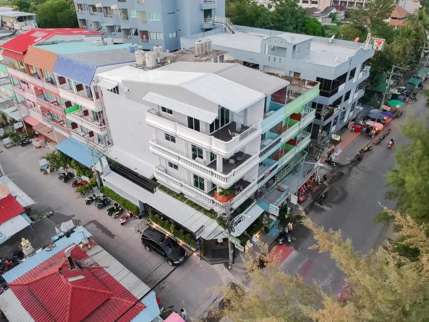 Bird's eye view, Bird's-eye View in THE BEACH CHA AM Suites