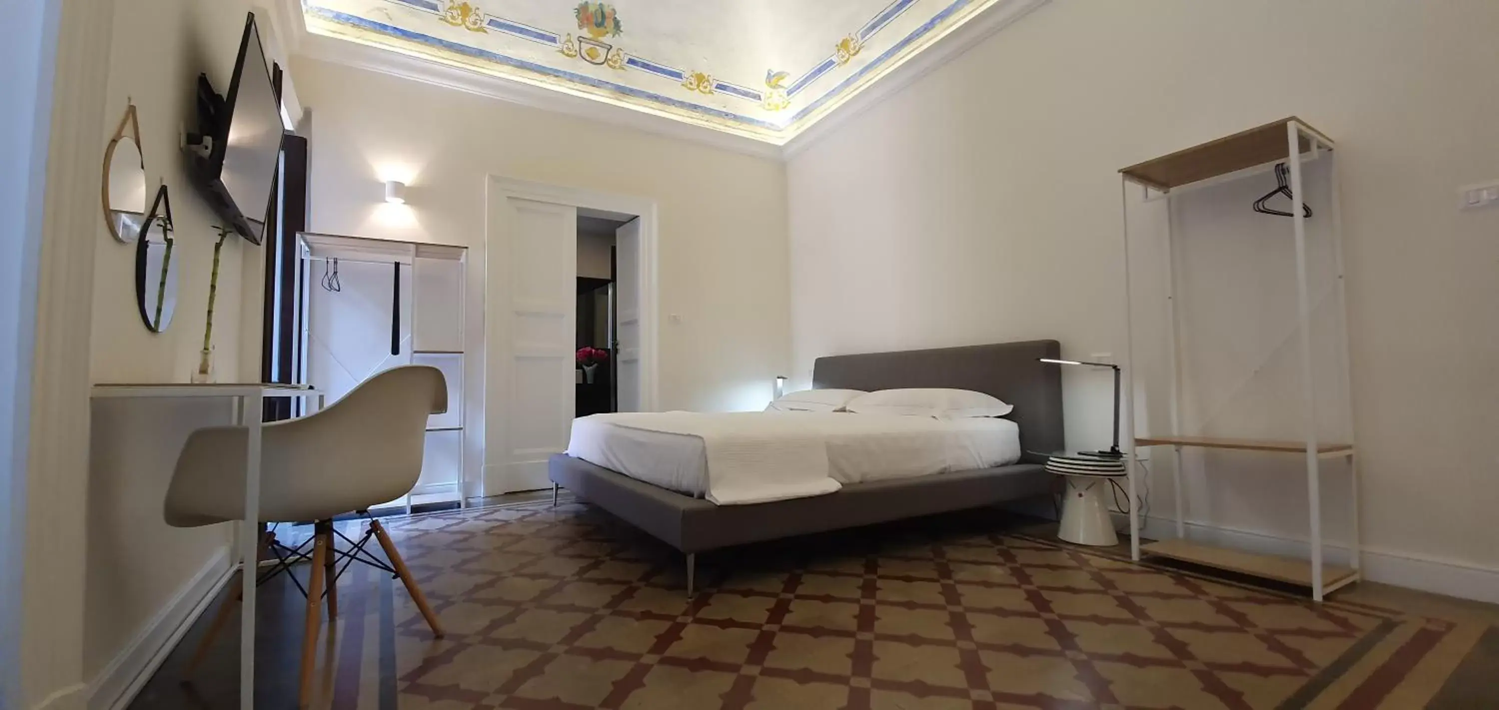 Photo of the whole room, Bed in Palazzo del Verga