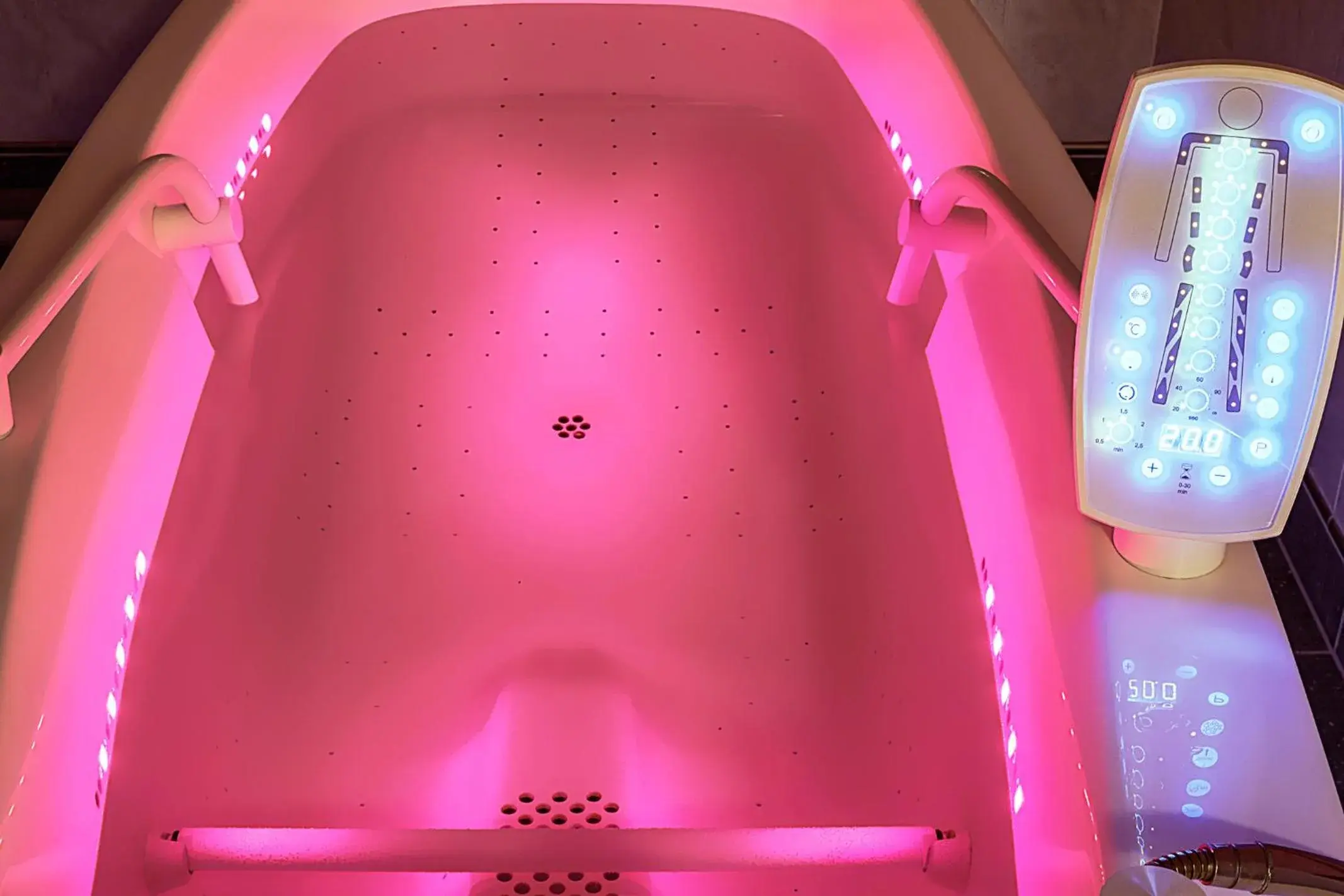 Hot Tub in Dvorak Spa & Wellness