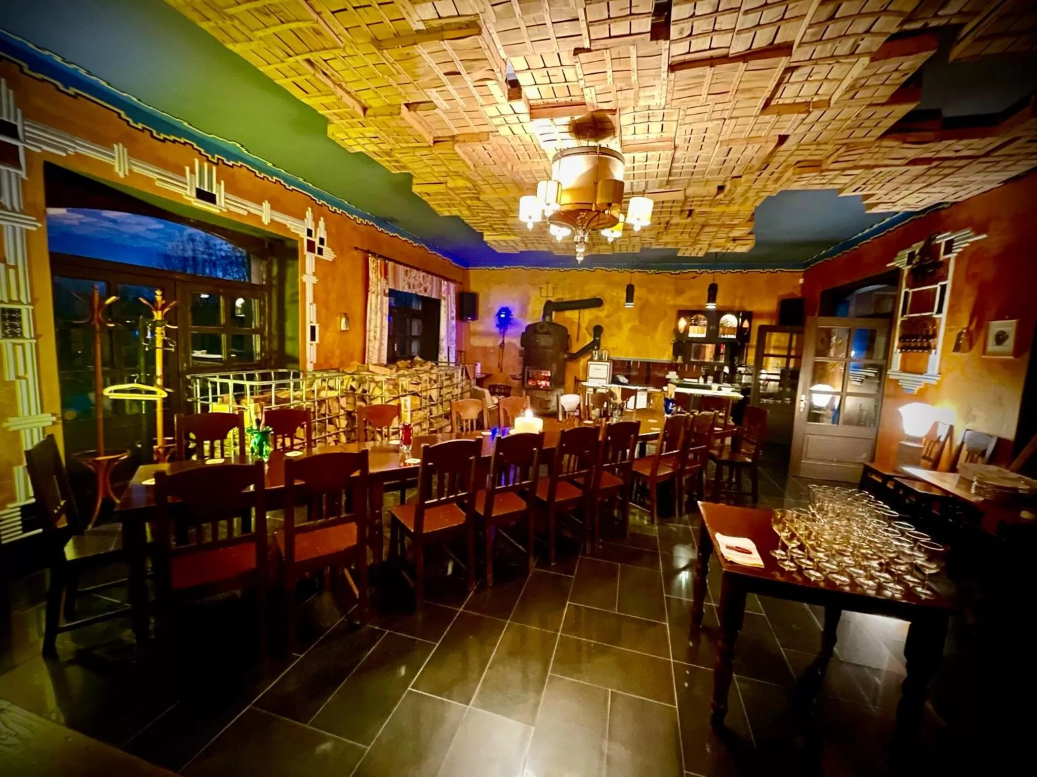 HARABURDI® Recyclart Hotel