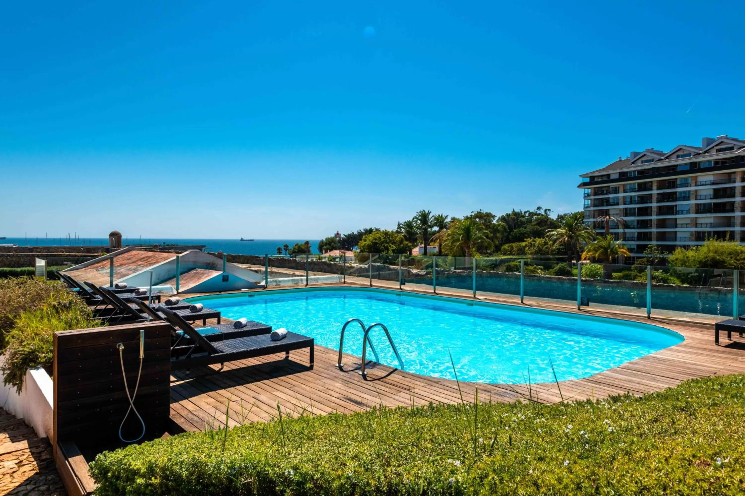 Swimming pool in Pestana Cidadela Cascais - Pousada & Art District