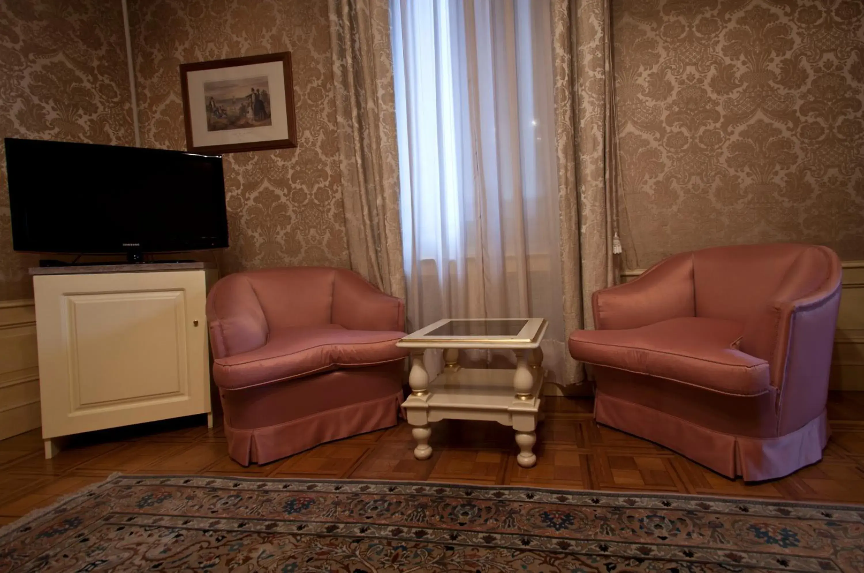 Living room, Seating Area in Park Hotel Villa Giustinian