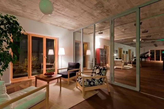 Night, Seating Area in Lijo