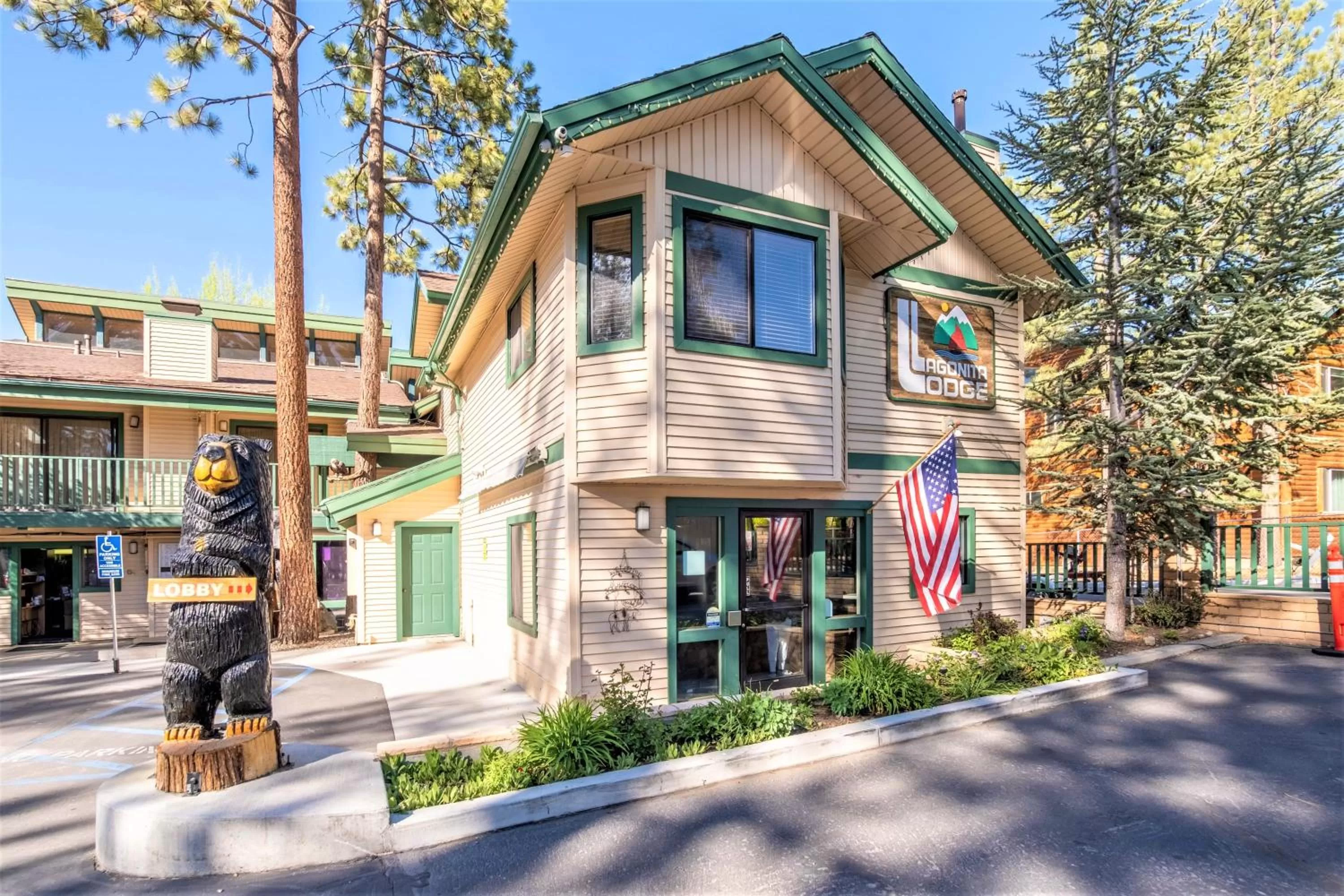 Property building in Lagonita Lodge