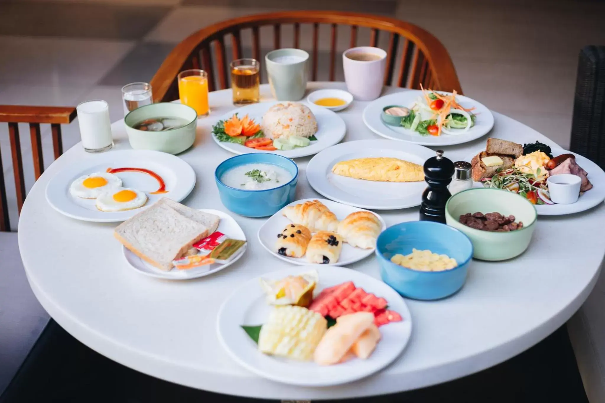 Breakfast in Holiday Inn Express Phuket Patong Beach Central by IHG Breakfast in Holiday Inn Express Phuket Patong Beach Central by IHG