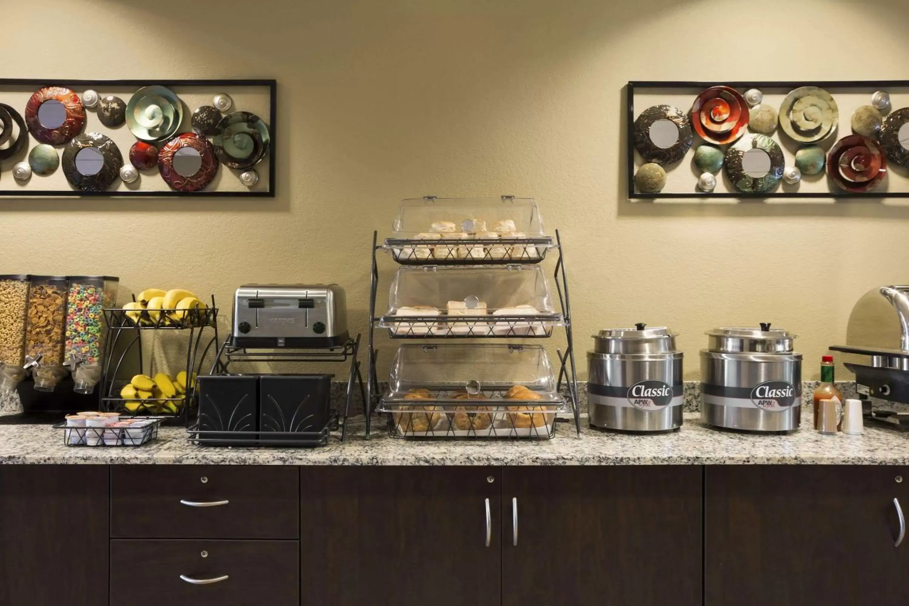 Restaurant/places to eat in Microtel Inn and Suites Carrollton Restaurant/places to eat in Microtel Inn and Suites Carrollton