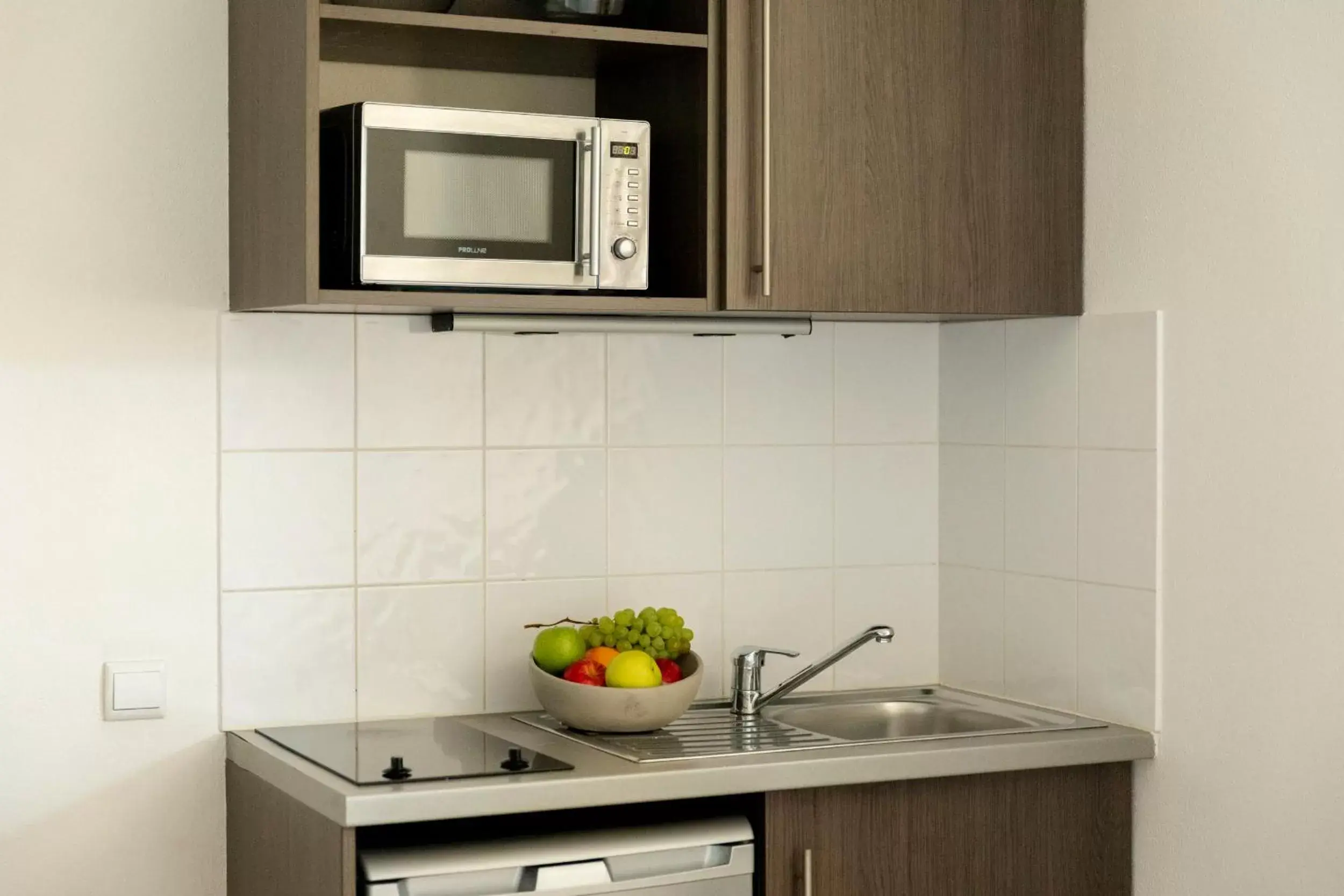 Kitchen or kitchenette, Kitchen/Kitchenette in Aparthotel Adagio Access Nogent sur Marne