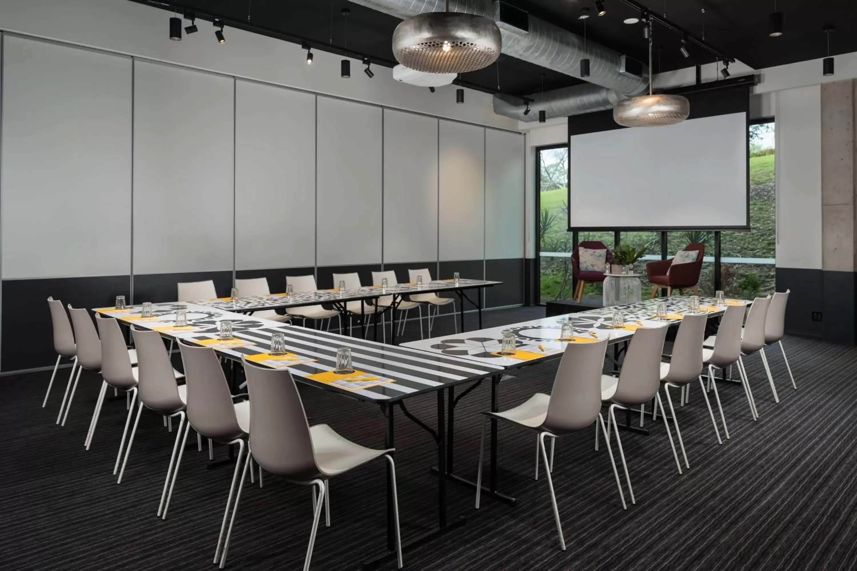 Meeting/conference room in Atura Blacktown