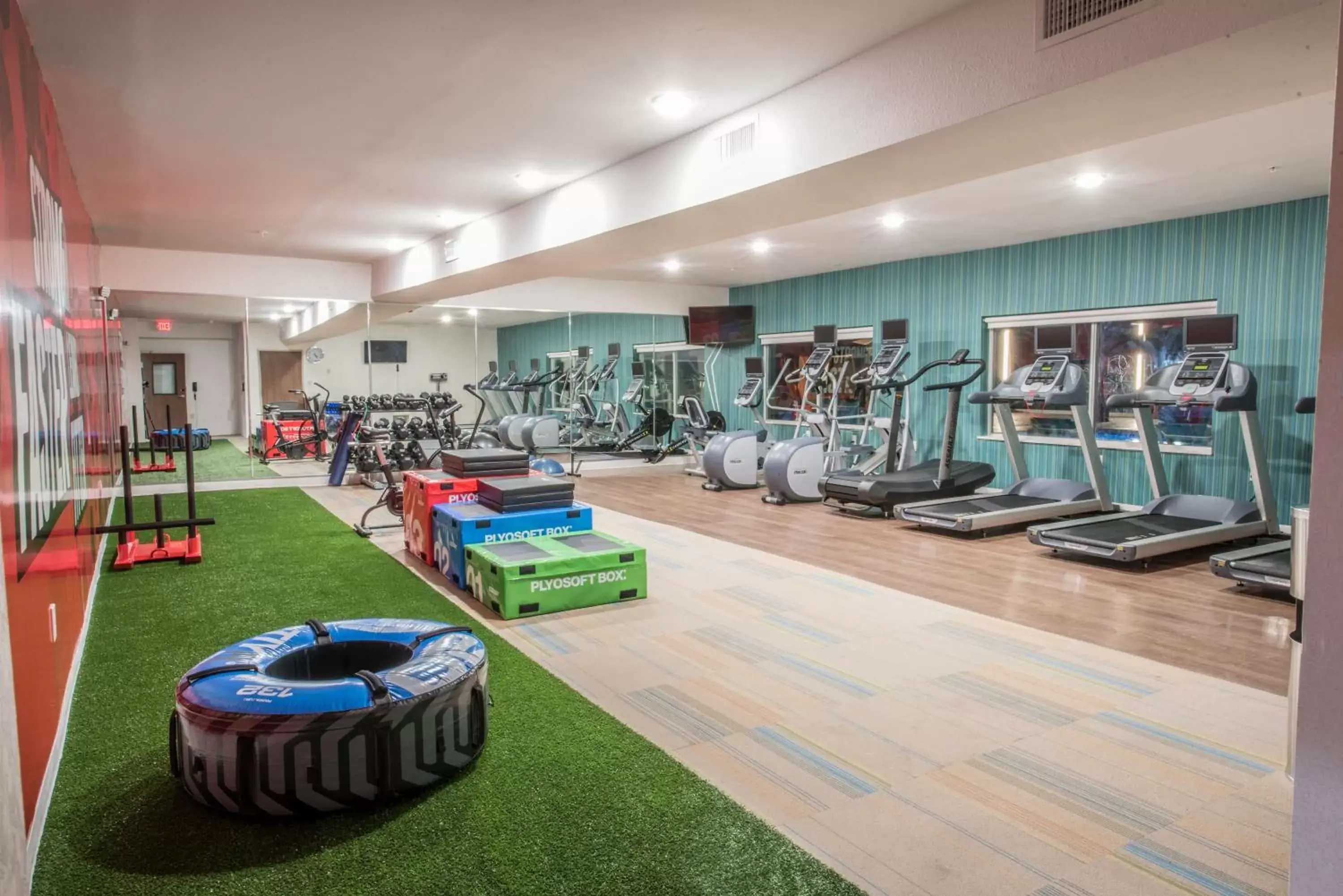 Fitness centre/facilities, Fitness Center/Facilities in Holiday Inn Express & Suites - Houston Westchase - Westheimer, an IHG Hotel