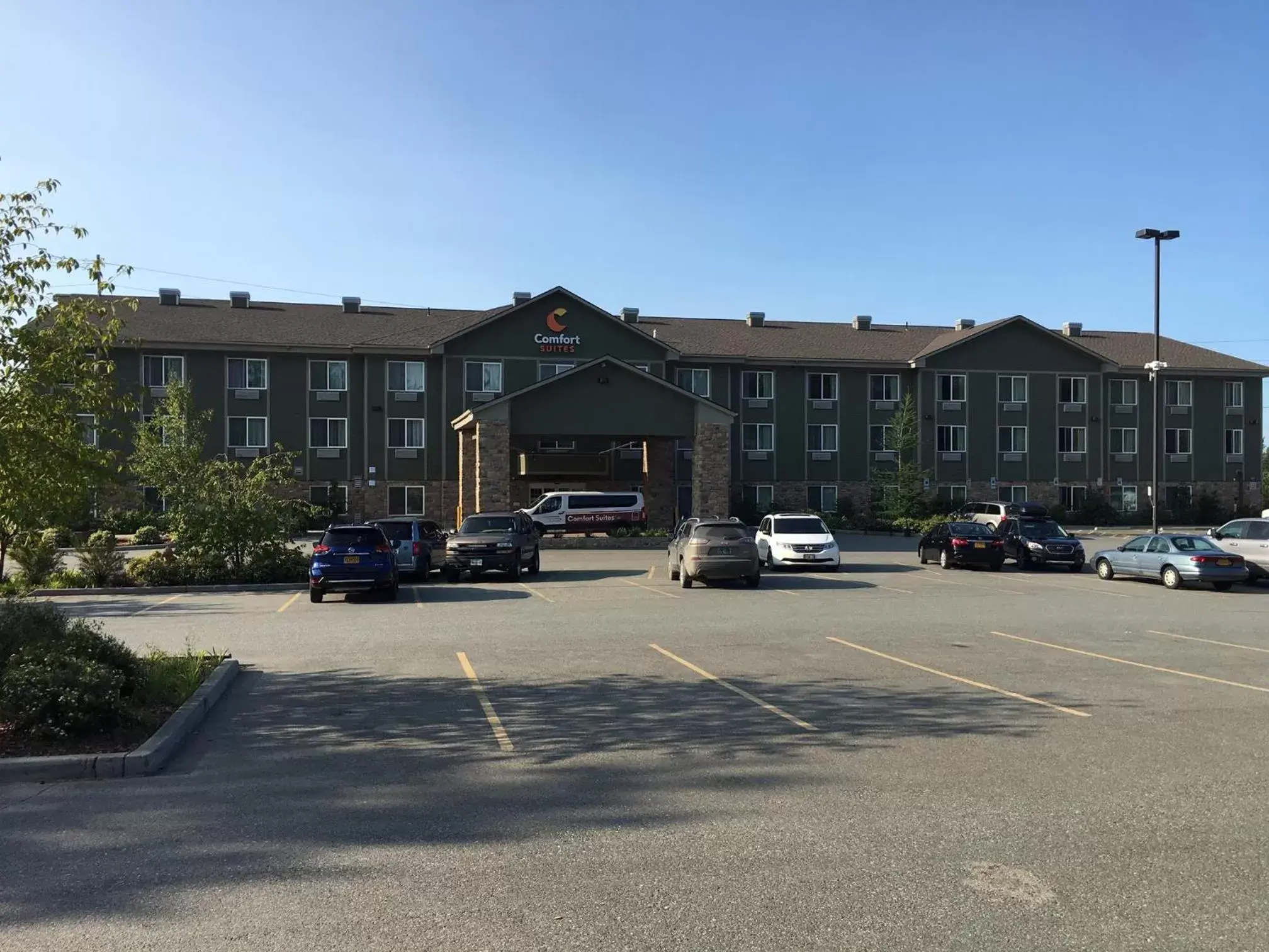 Property Building in Comfort Suites Anchorage International Airport