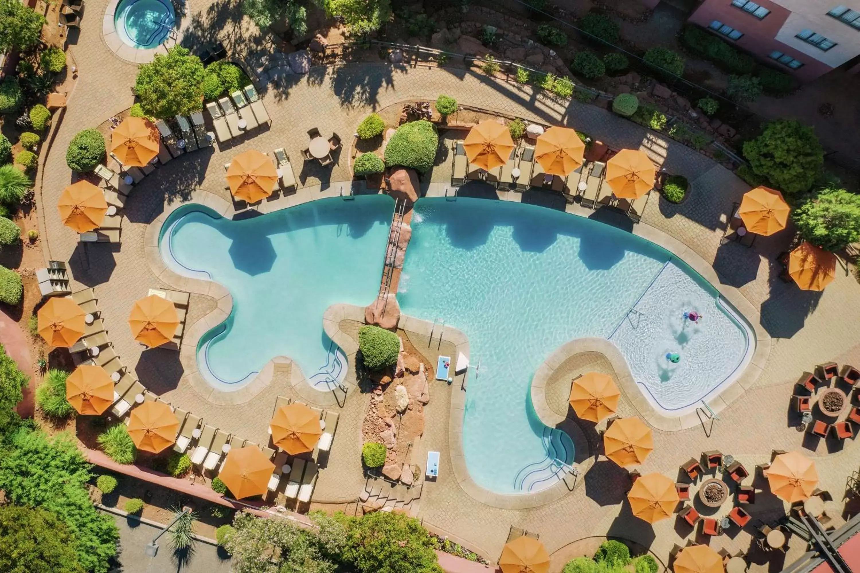 Pool view, Bird's-eye View in Hilton Sedona Resort at Bell Rock