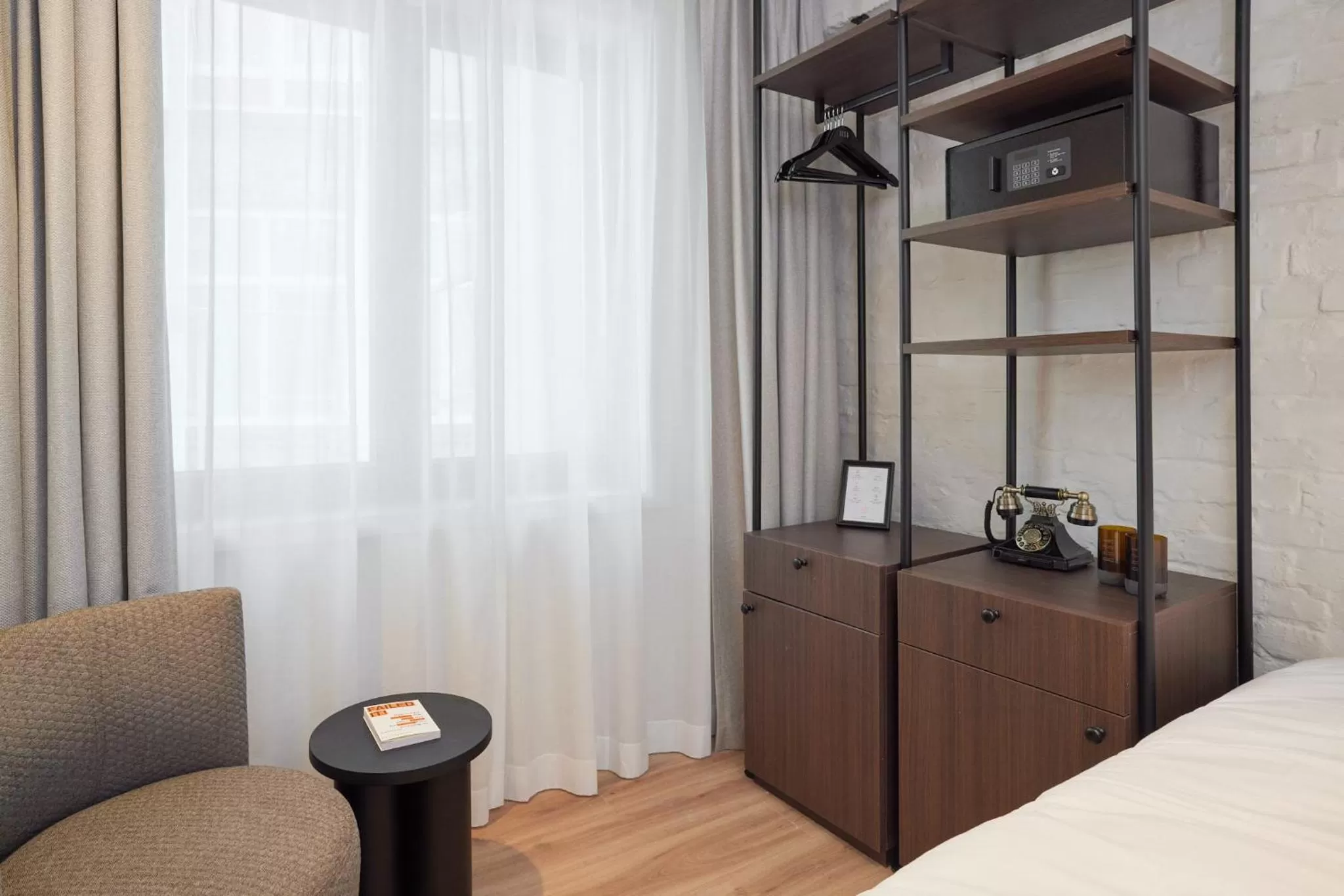 Bedroom, Bed in Rosa Hotel