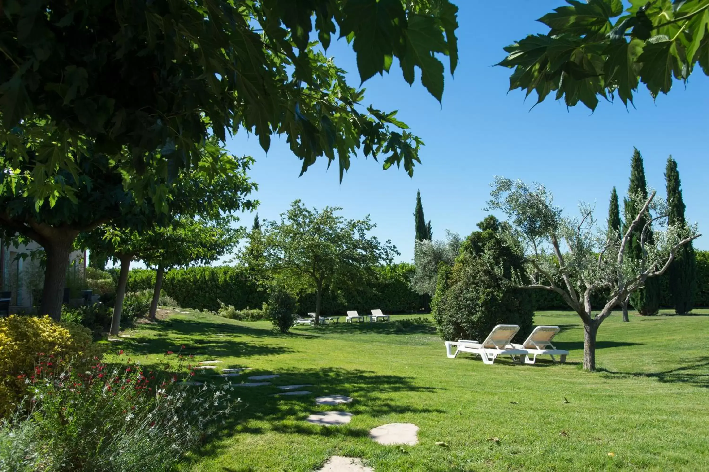 Garden in Best Western Hôtel Aurélia