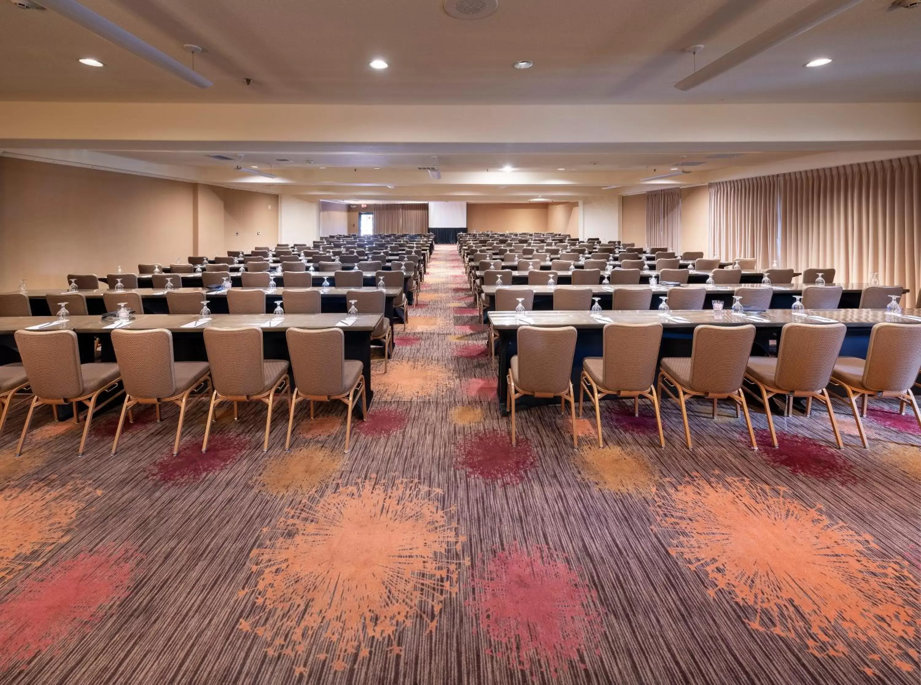 Meeting/conference room, Business Area/Conference Room in Concord Plaza Hotel