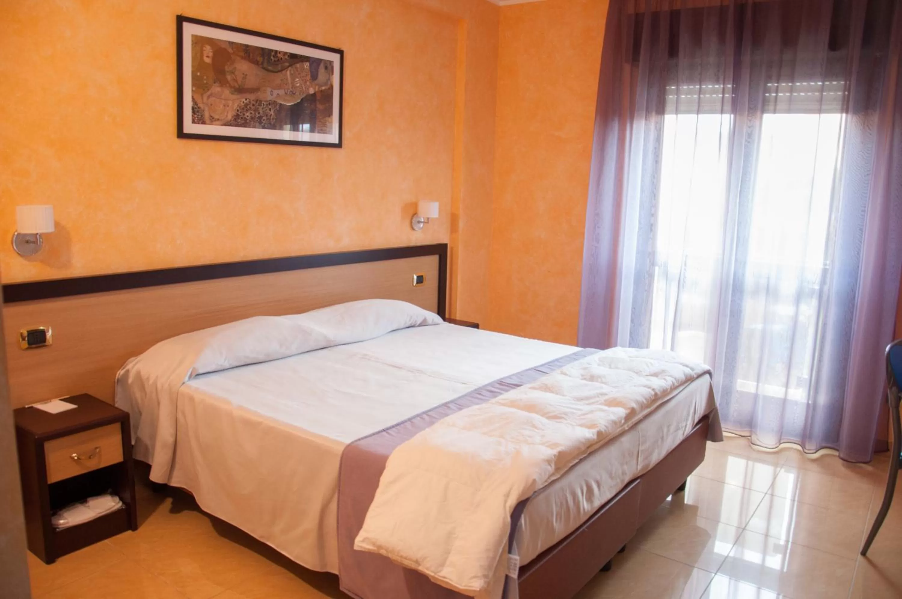 Bedroom, Bed in Grand Hotel Paradiso