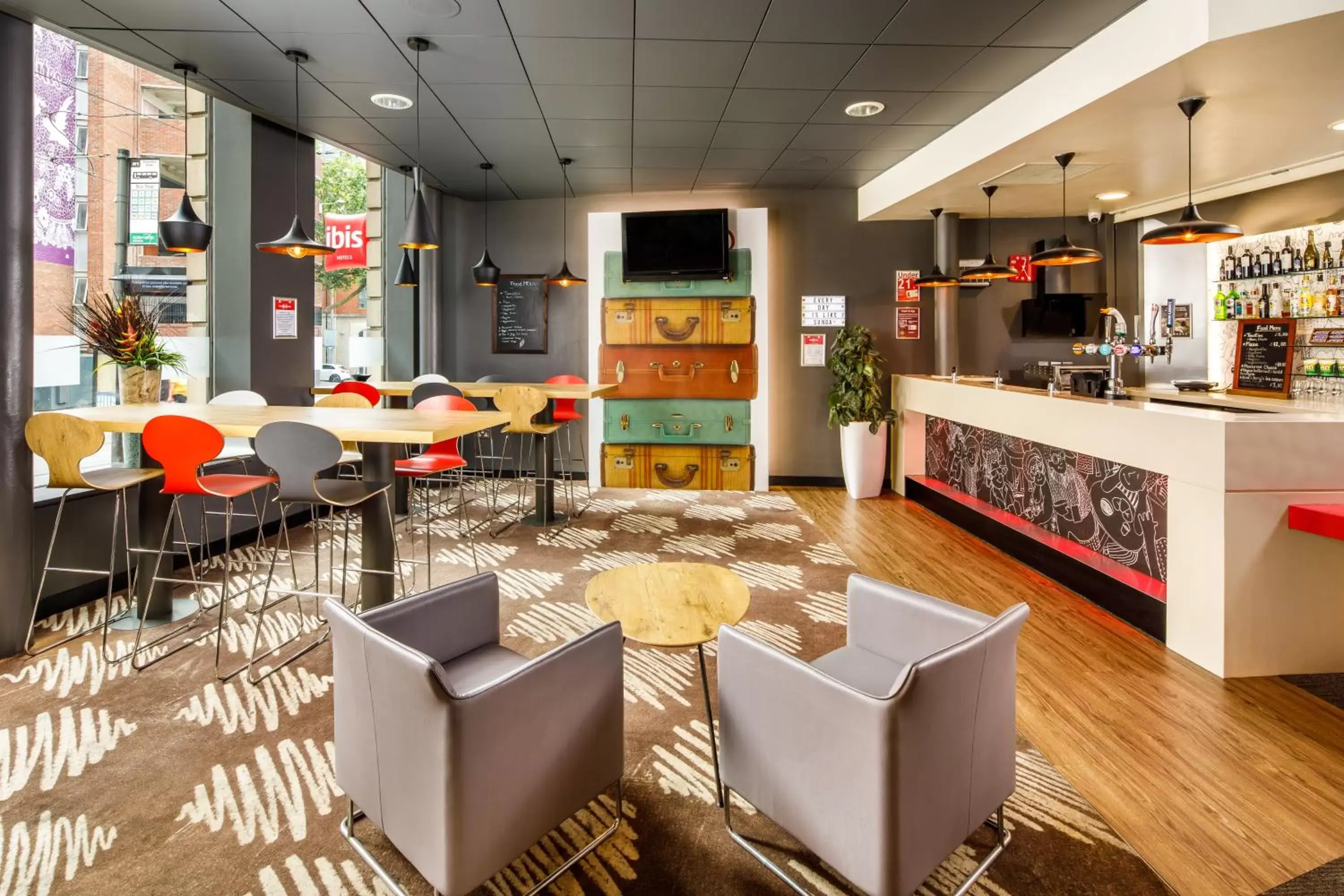 Restaurant/places to eat, Lounge/Bar in ibis Nottingham Centre