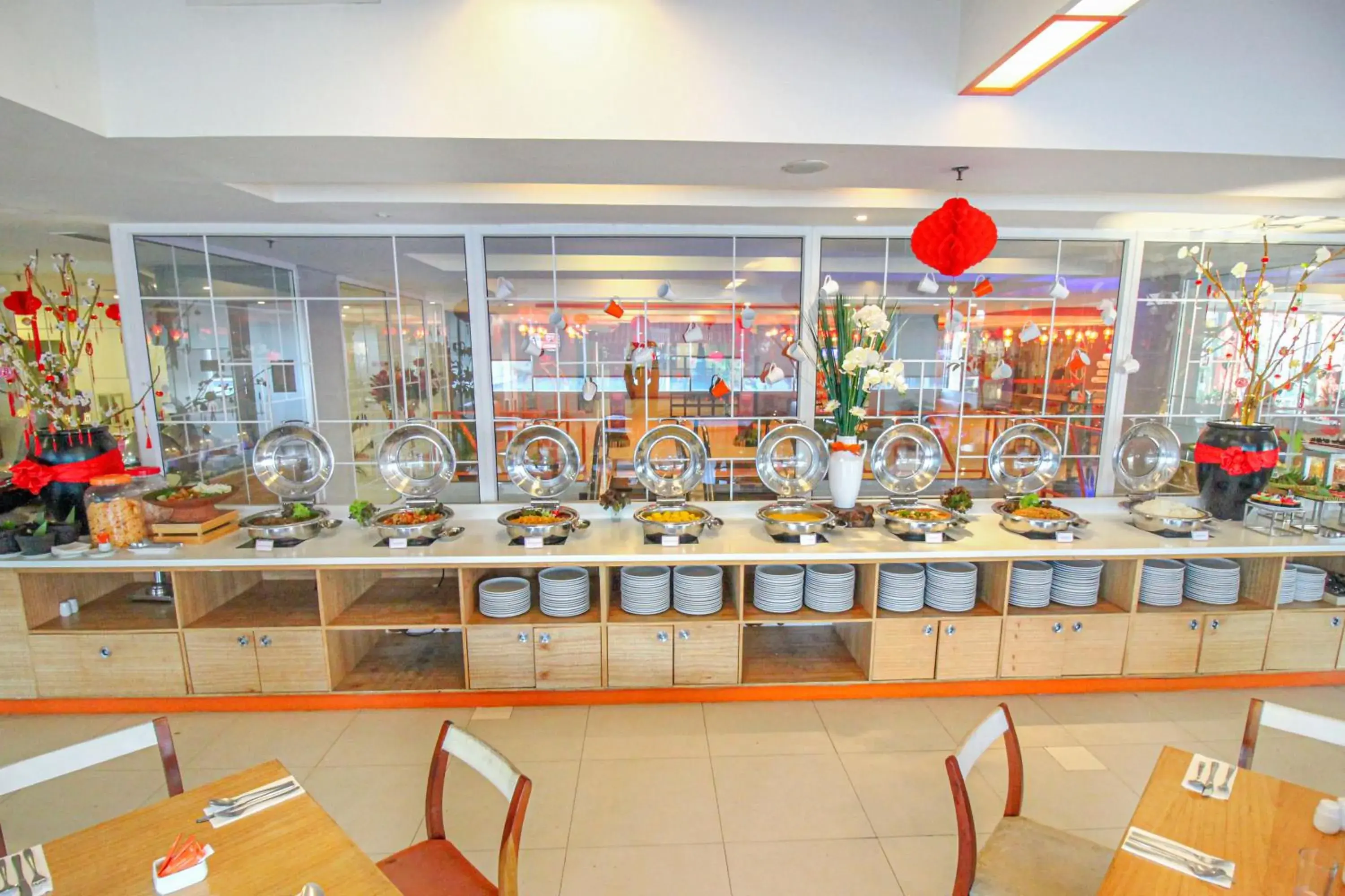 Food, Restaurant/Places to Eat in Harris Hotel Pontianak