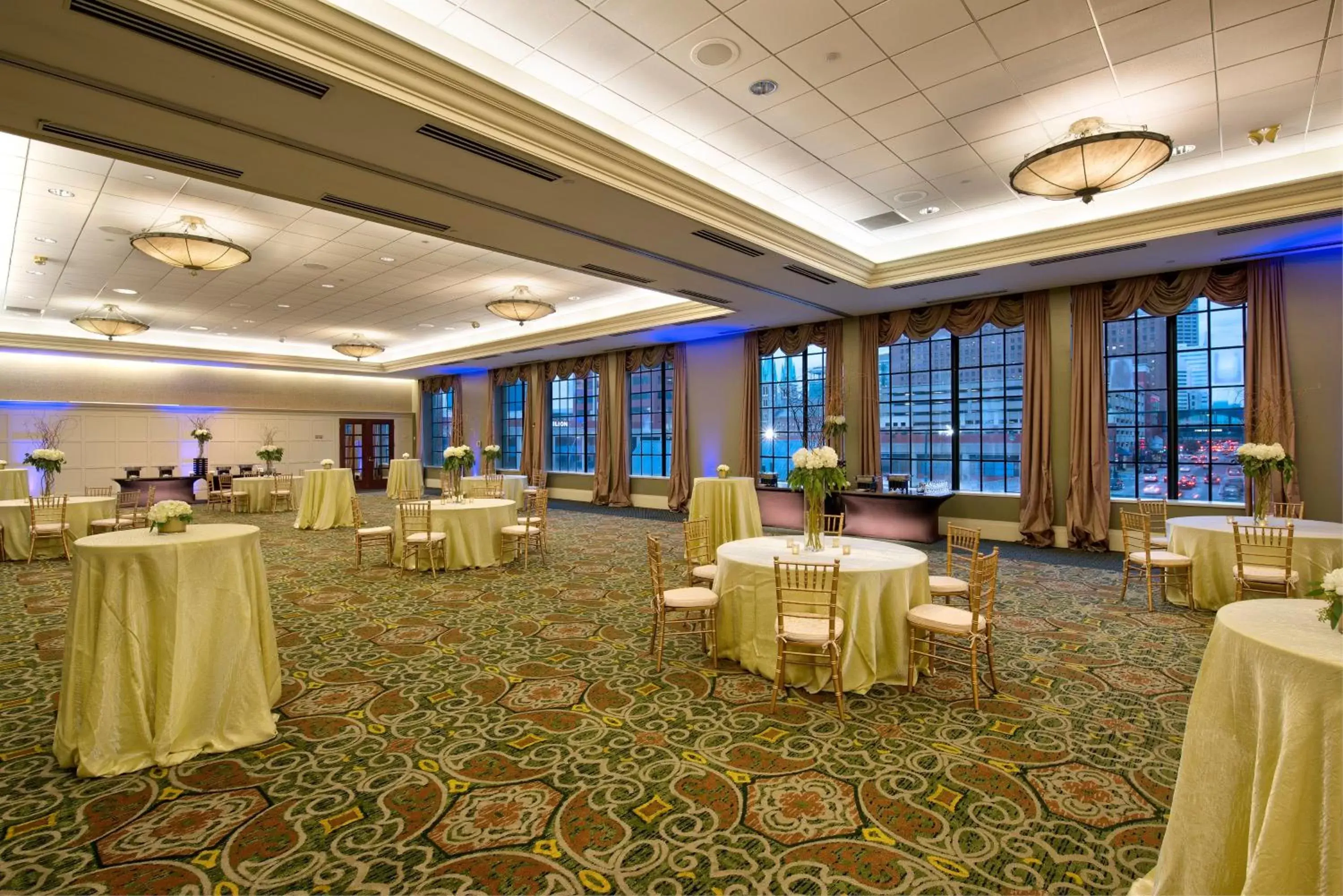 Meeting/conference room, Banquet Facilities in Crowne Plaza Indianapolis-Dwtn-Union Stn, an IHG Hotel