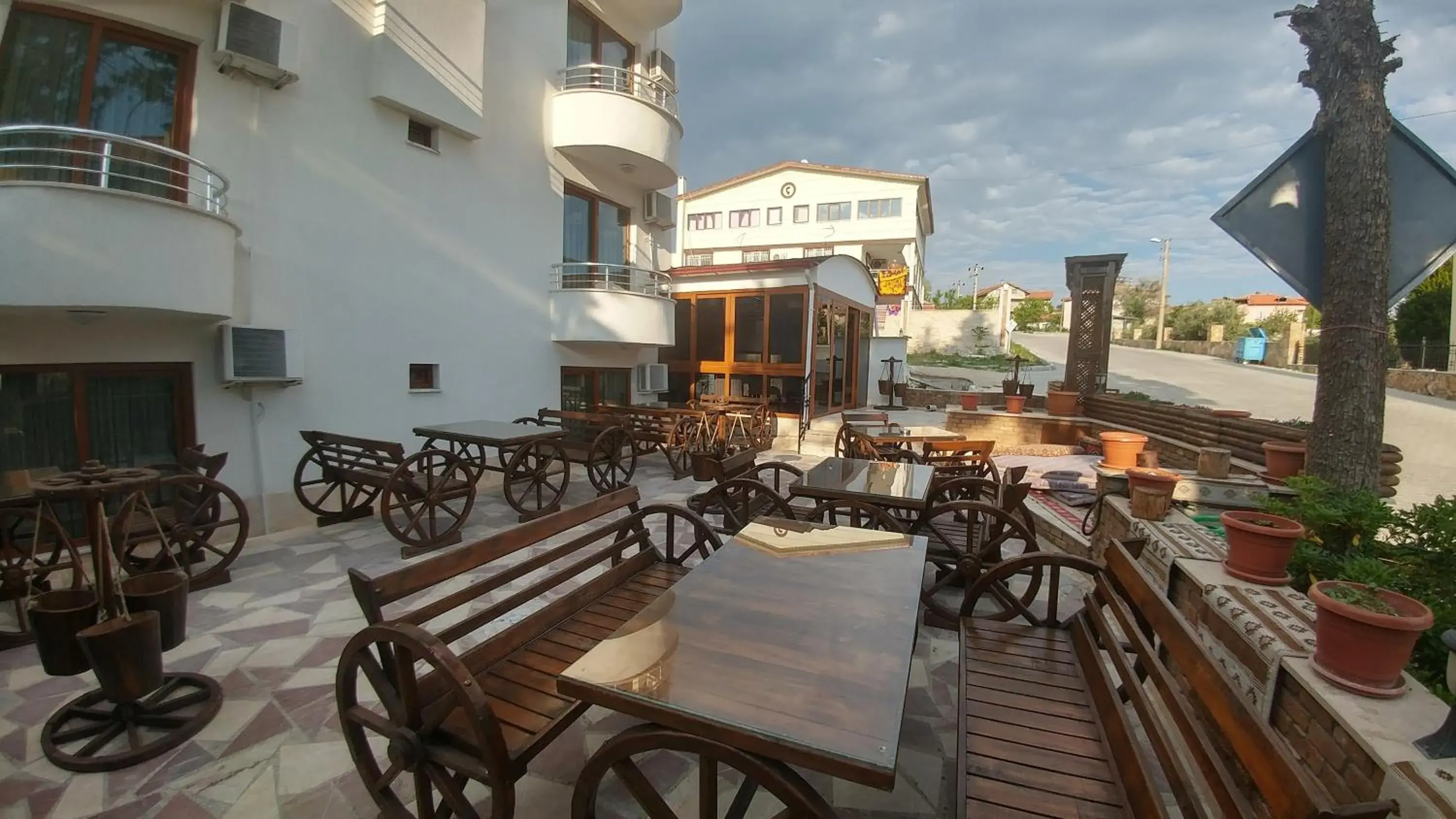 Facade/entrance in Bellamaritimo Hotel