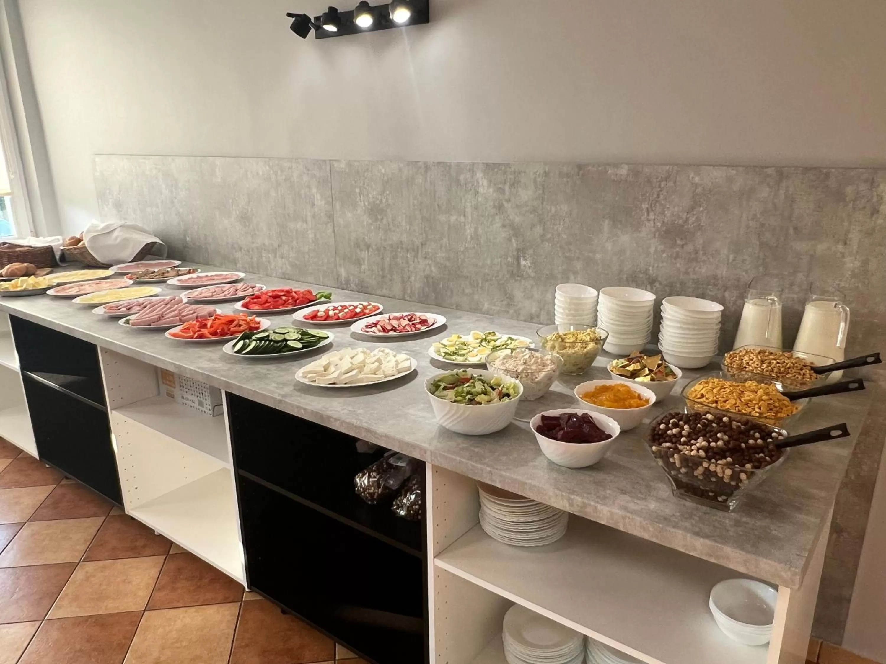 Breakfast, Food in Hotel ROK