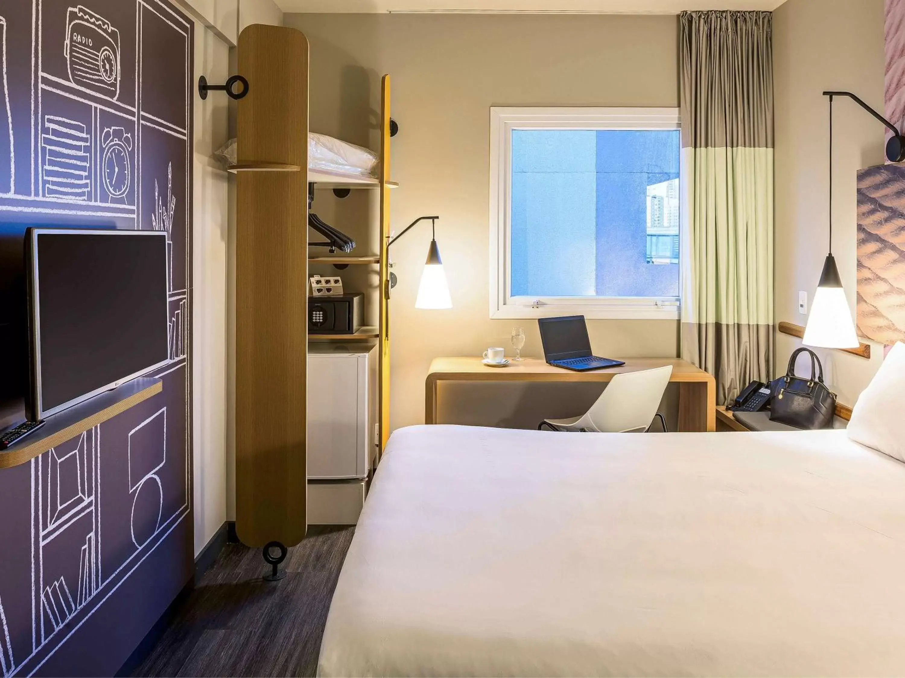 Photo of the whole room, Bed in ibis Sao Paulo Tatuape Photo of the whole room, Bed in ibis Sao Paulo Tatuape