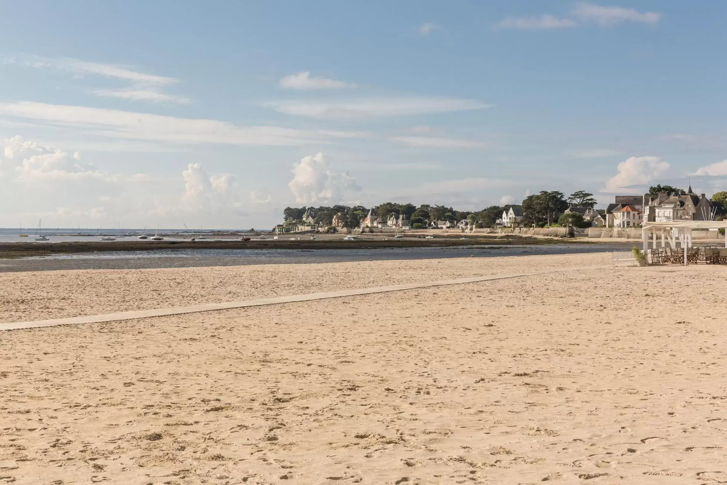 Nearby landmark, Beach in Résidence Pierre & Vacances Premium Le Domaine de Cramphore